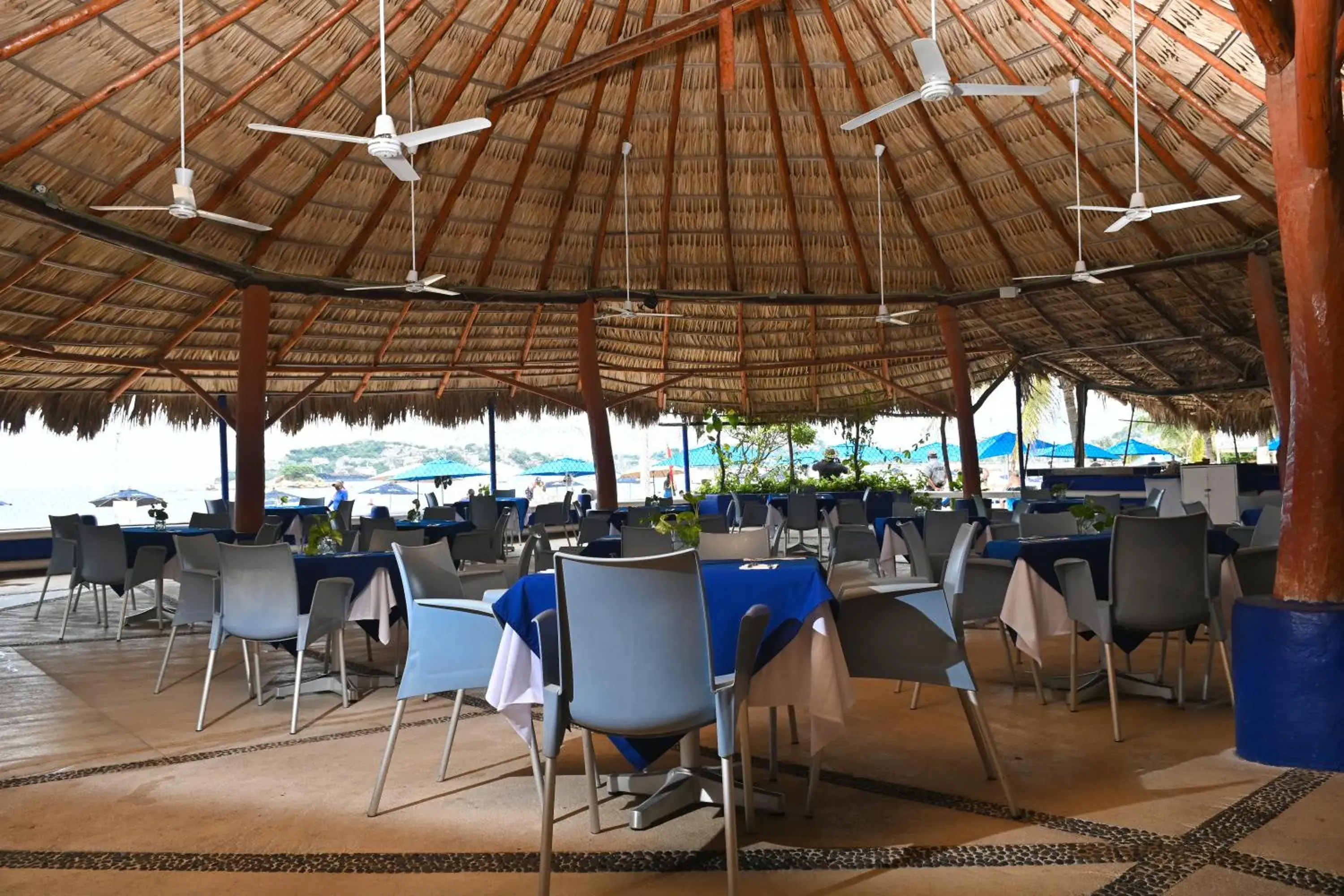 Restaurant/Places to Eat in Ritz Acapulco All Inclusive