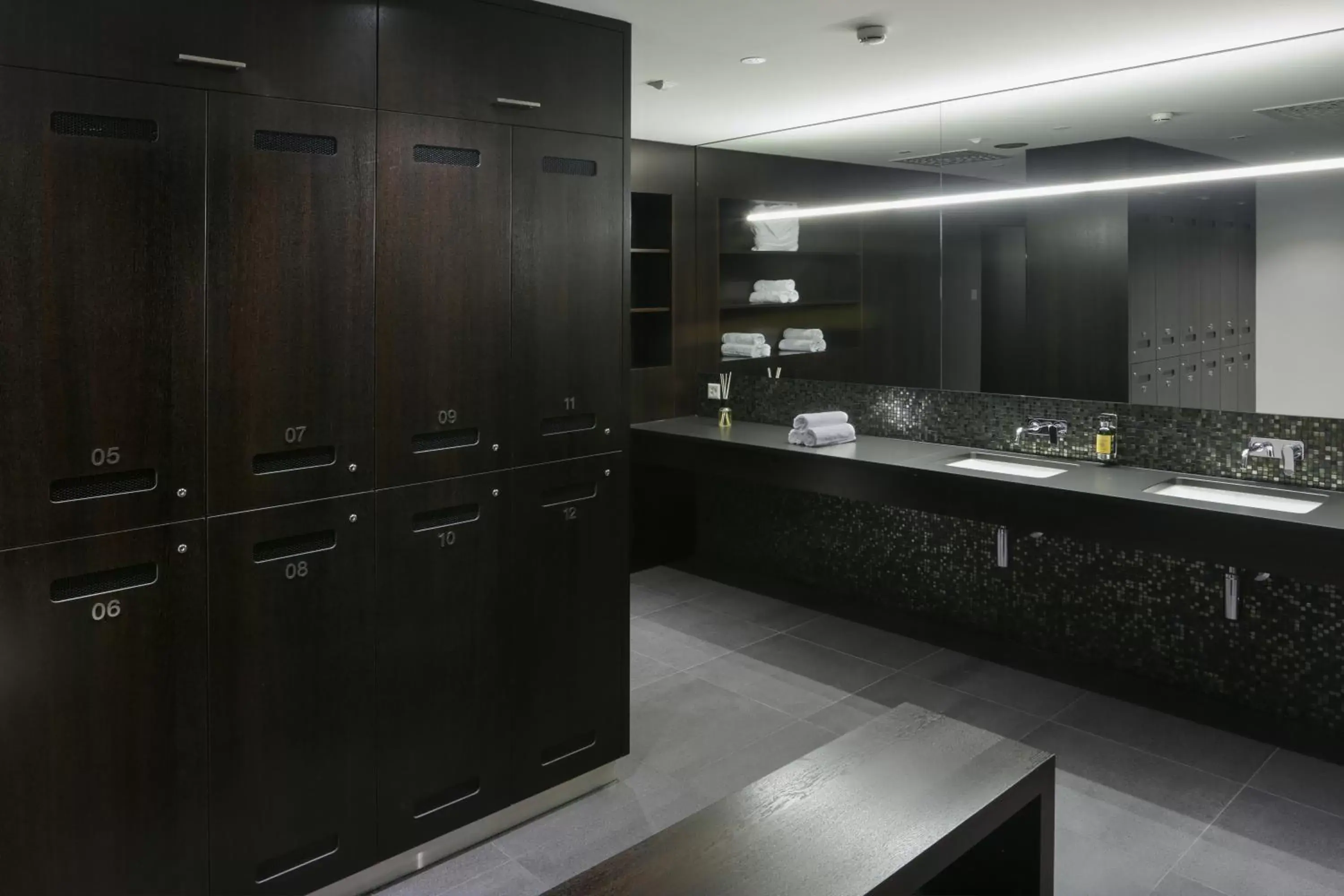 Spa and wellness centre/facilities, Kitchen/Kitchenette in The Passage - Urban Retreat