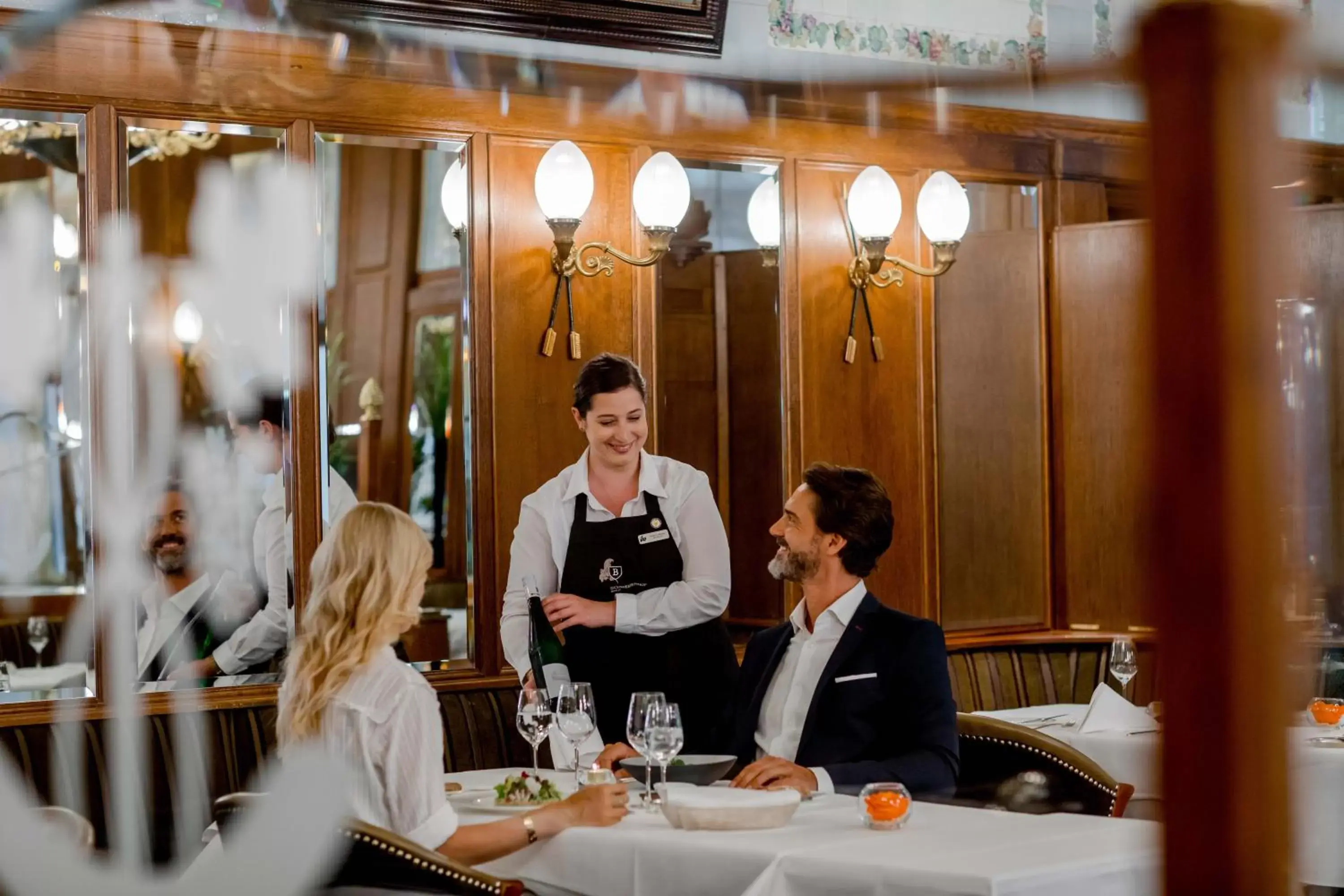 Restaurant/places to eat in Hotel Schweizerhof Bern & Spa Restaurant/places to eat in Hotel Schweizerhof Bern & Spa