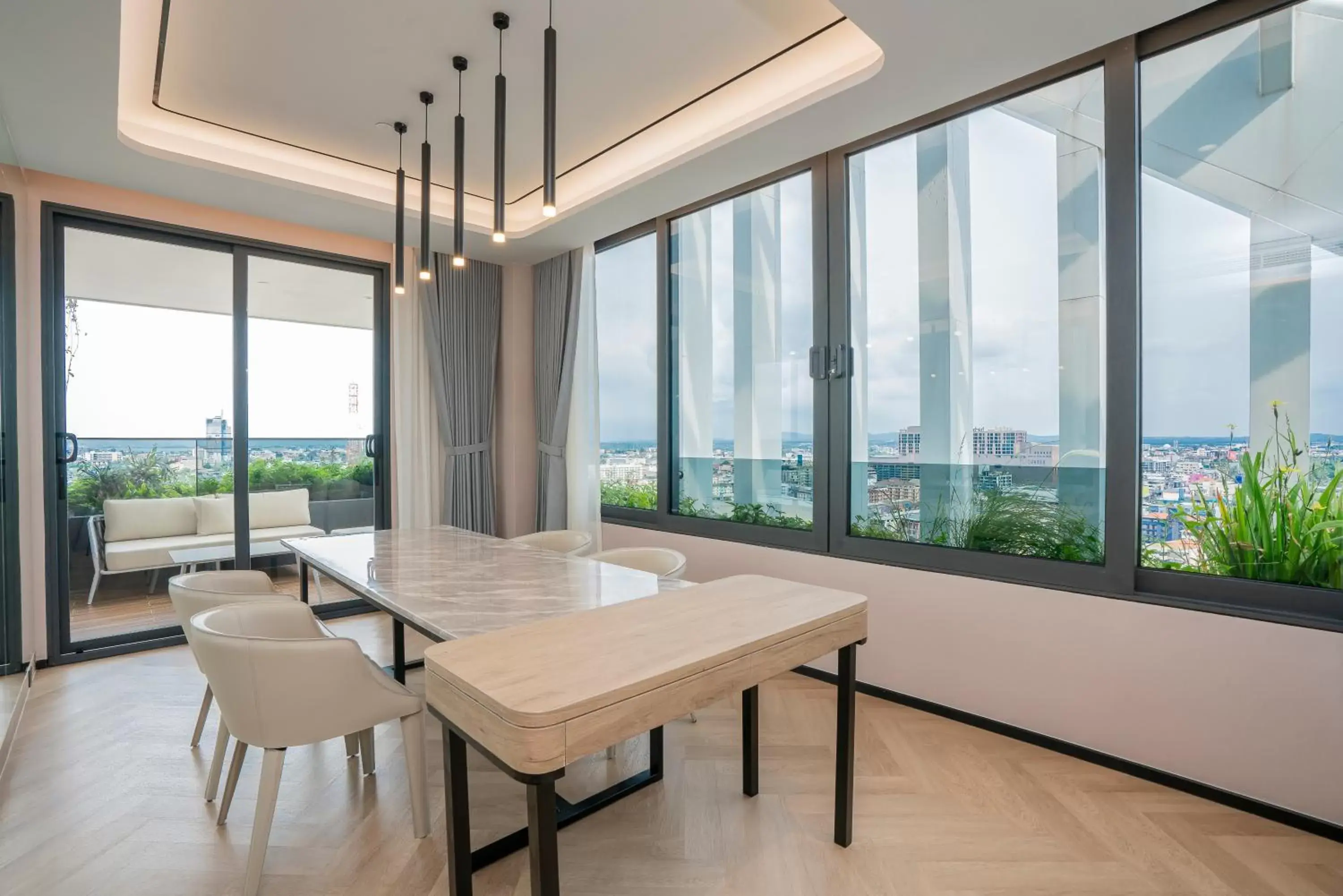 Dining Area in Arbour Hotel and Residence