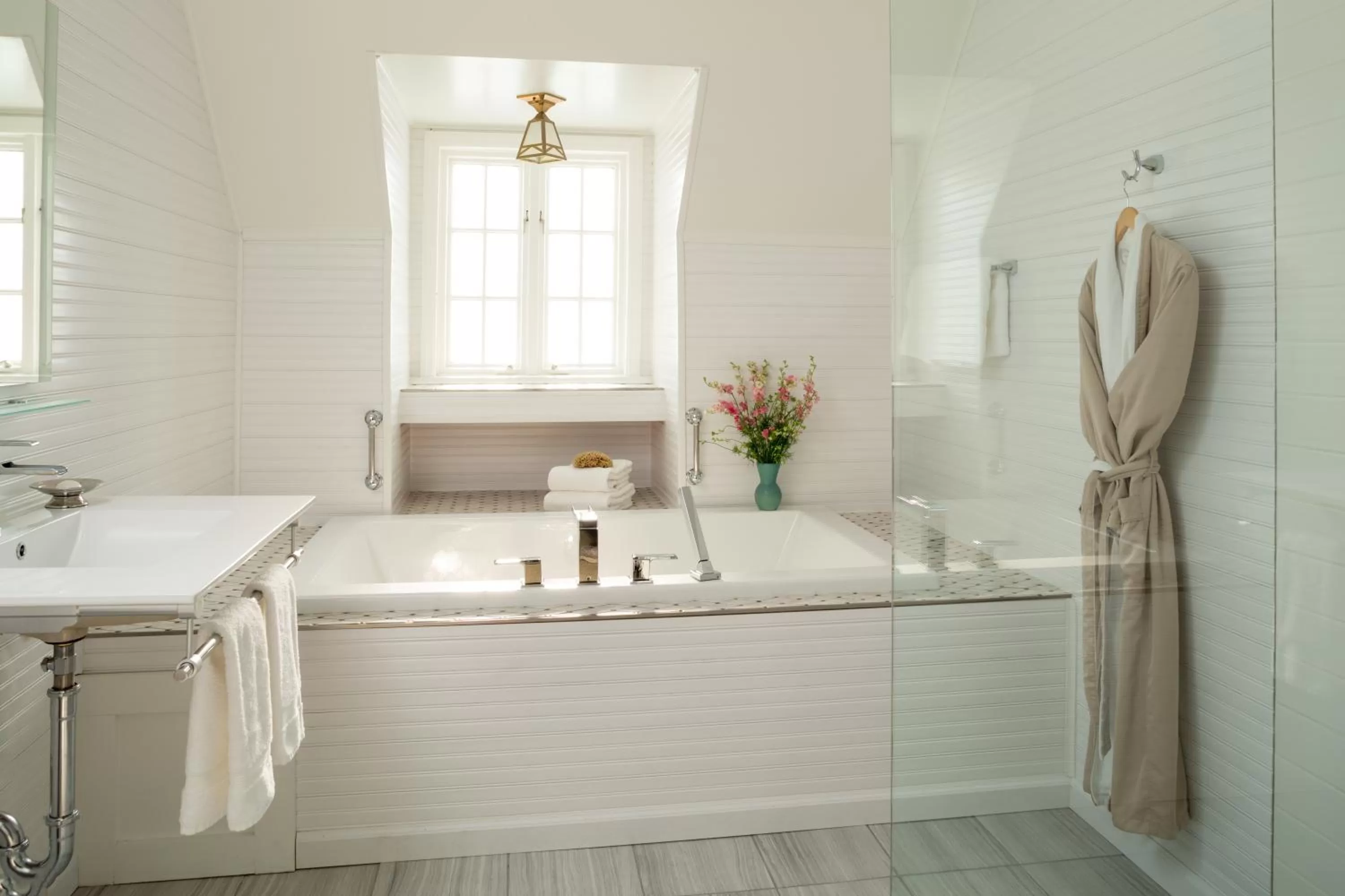 Bathroom in Settlers Inn