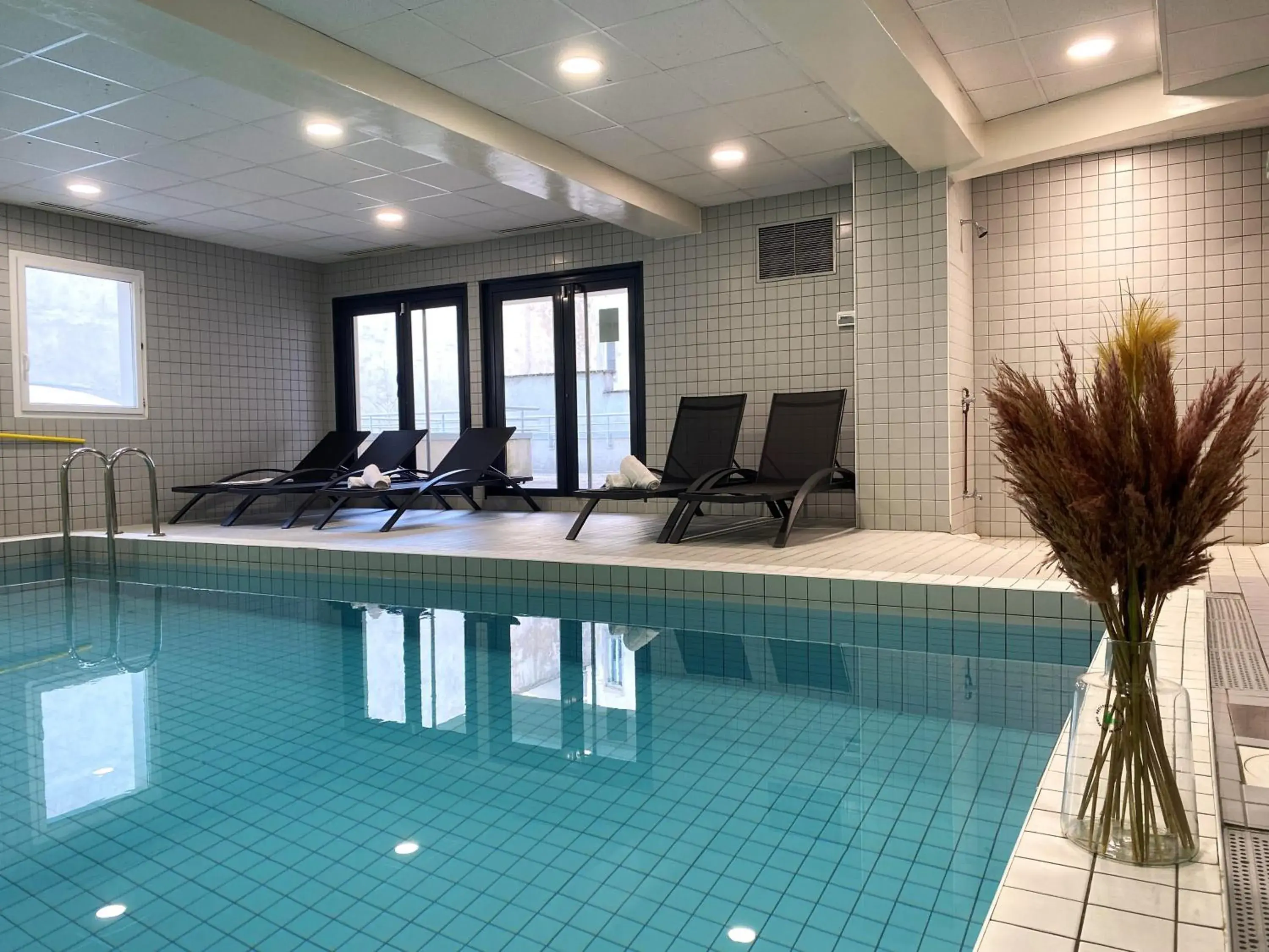 Swimming Pool in Nemea Nancy Appart'hotel