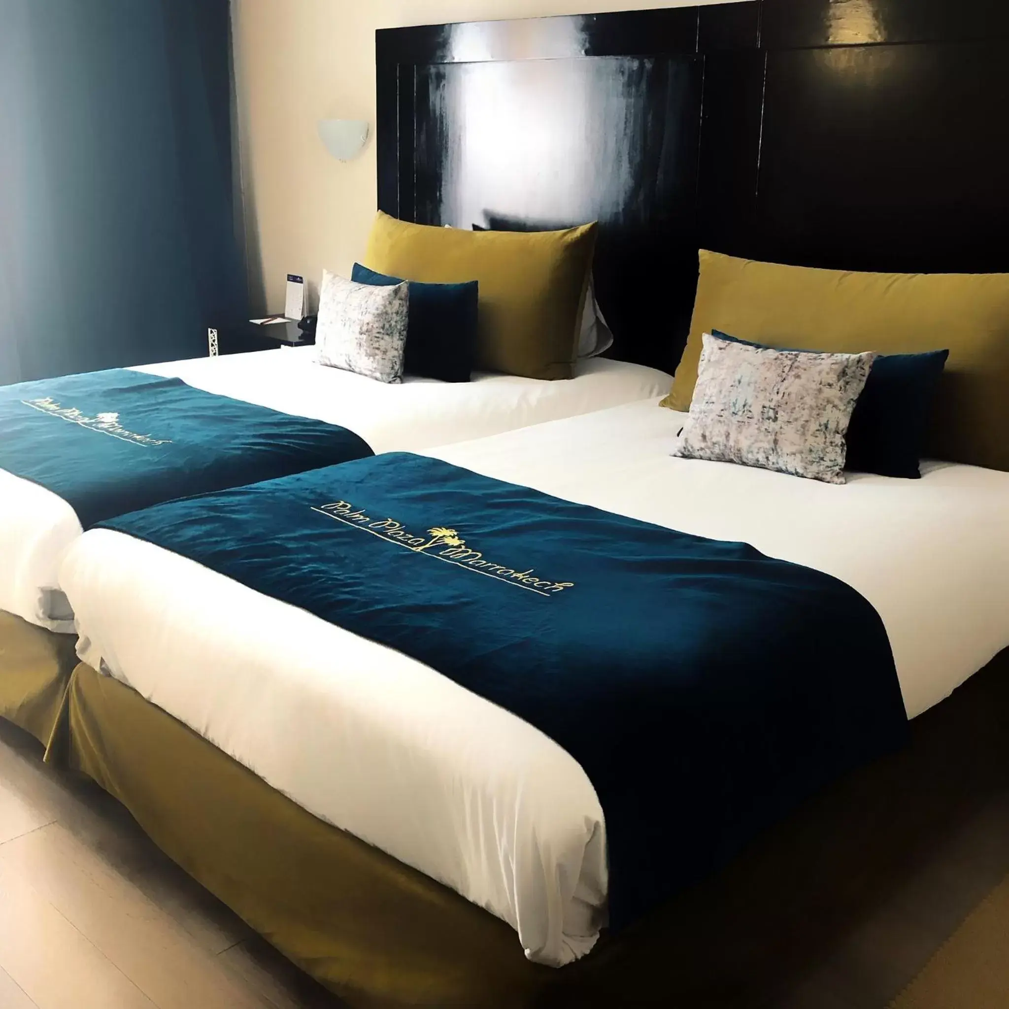 Bedroom, Bed in Palm Plaza Hôtel & Spa