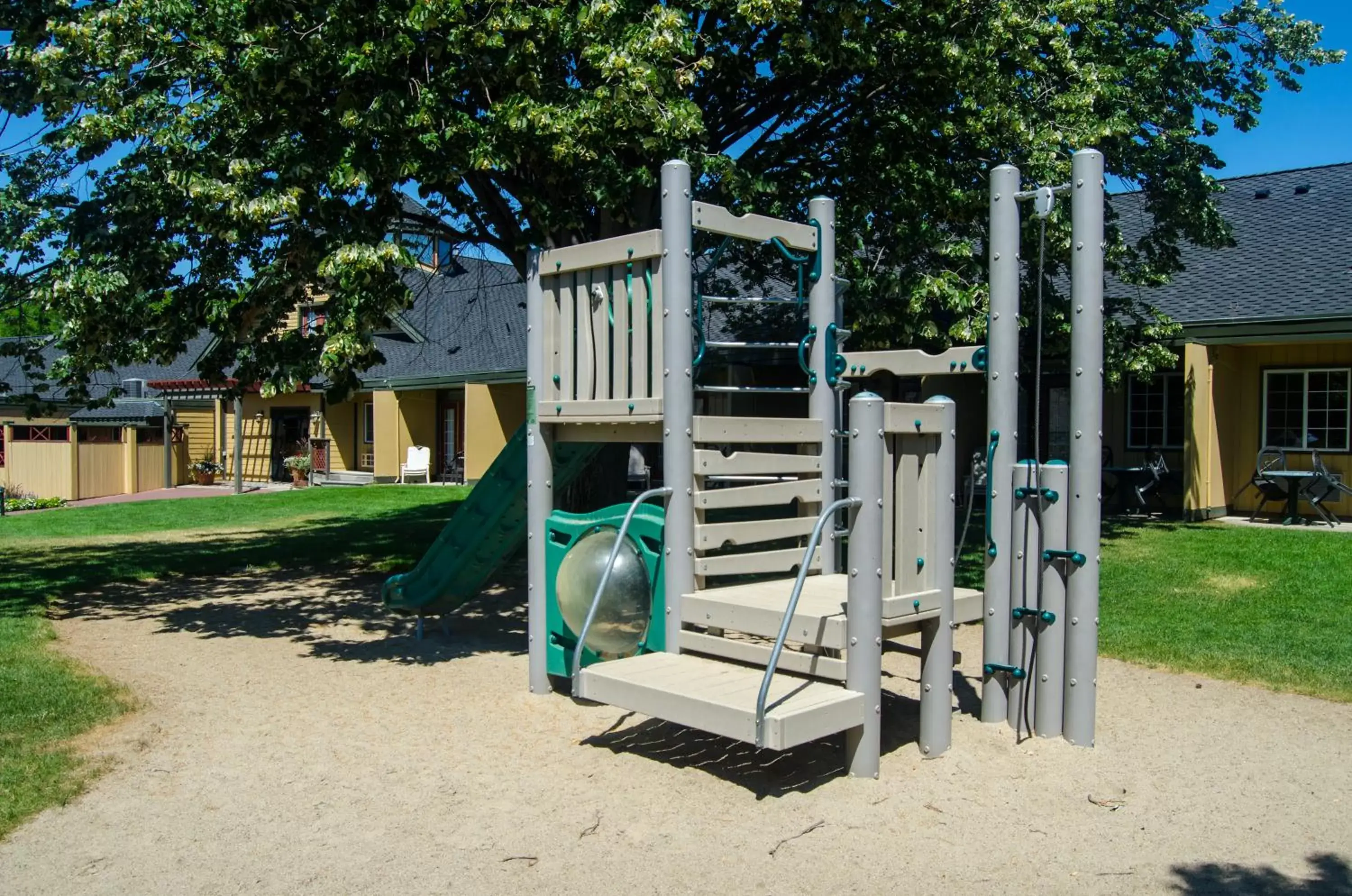 Children play ground, Children's Play Area in Ramada by Wyndham Penticton Hotel & Suites