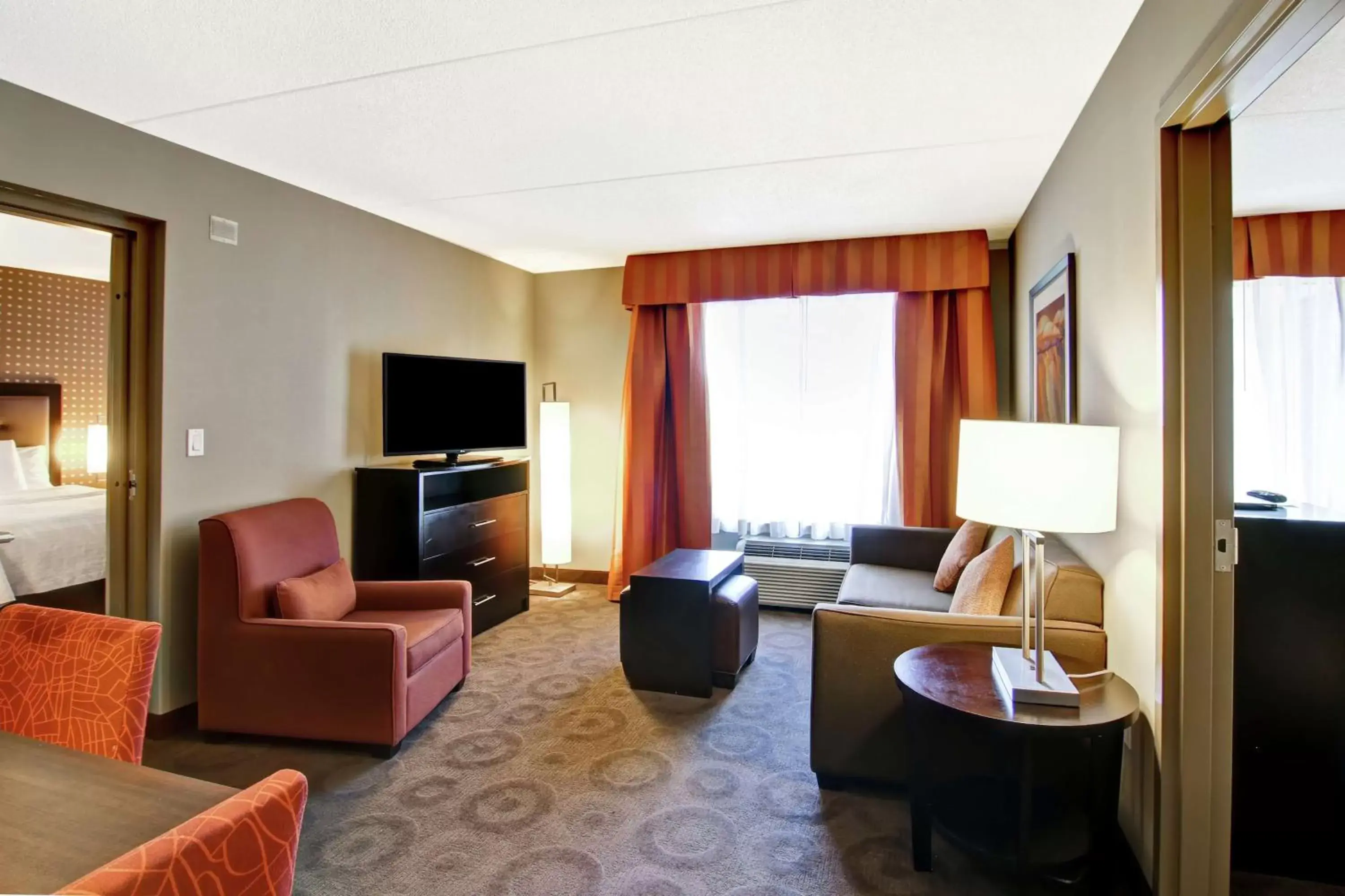 Living room, Seating Area in Homewood Suites by Hilton Toronto-Ajax