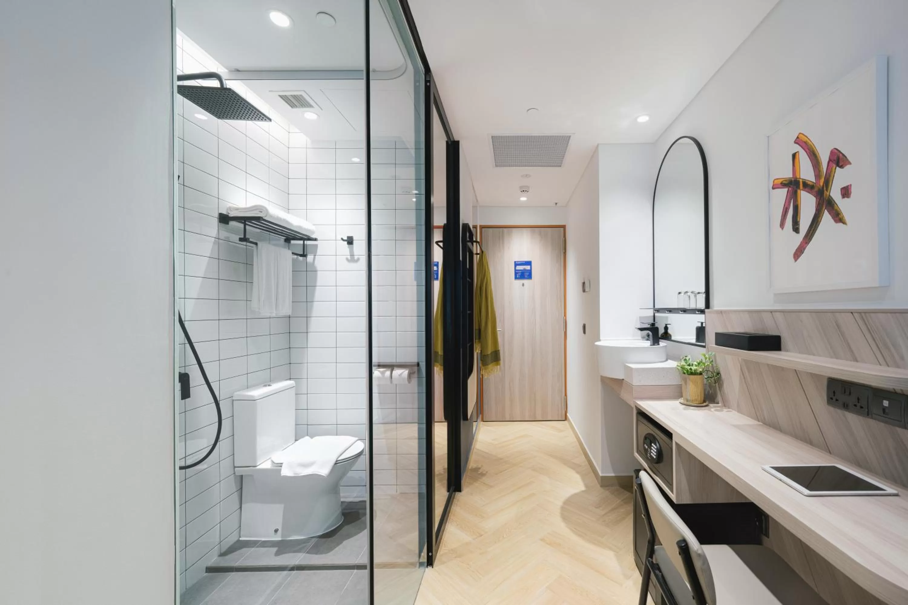 Bathroom in Furama RiverFront