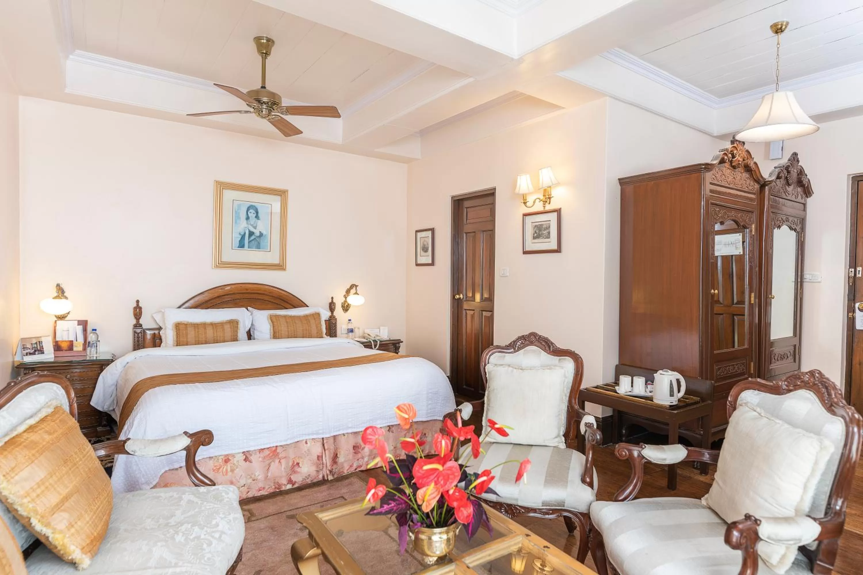 Bed in The Elgin Silver Oaks - Heritage Resort & Spa