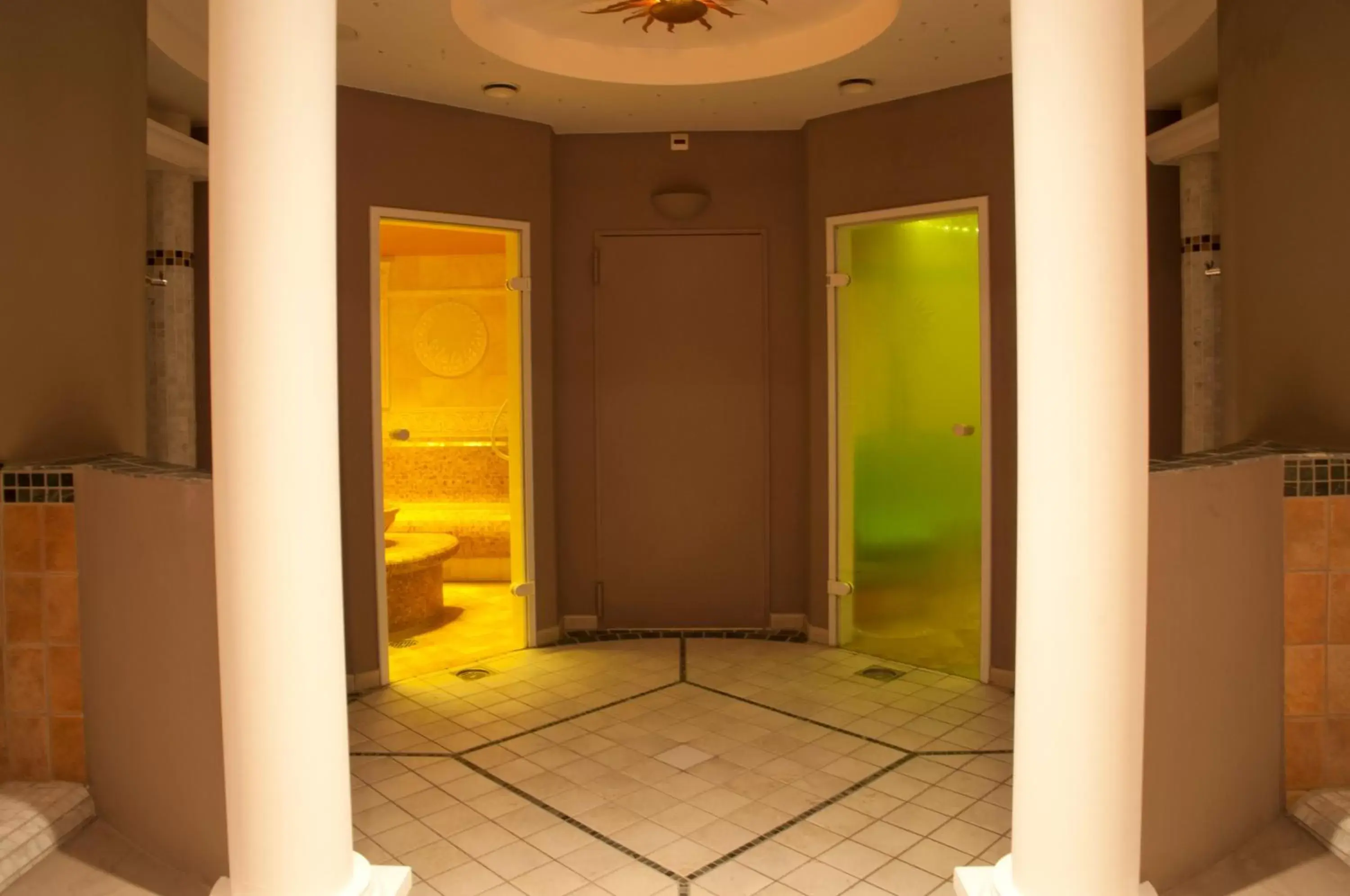 Spa and wellness centre/facilities in Hotel Rosatsch