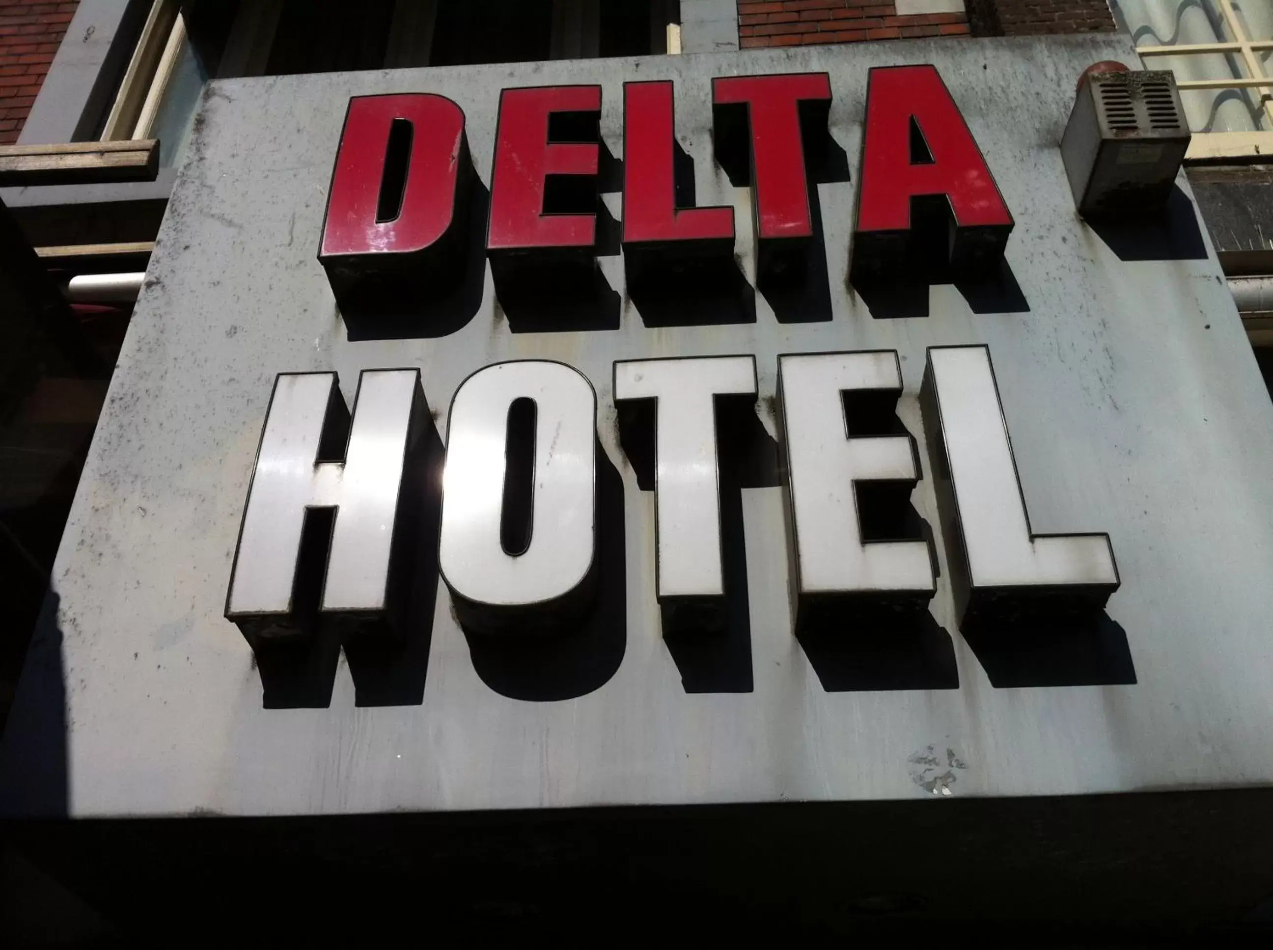 Logo/Certificate/Sign, Property Logo/Sign in Delta Hotel City Center