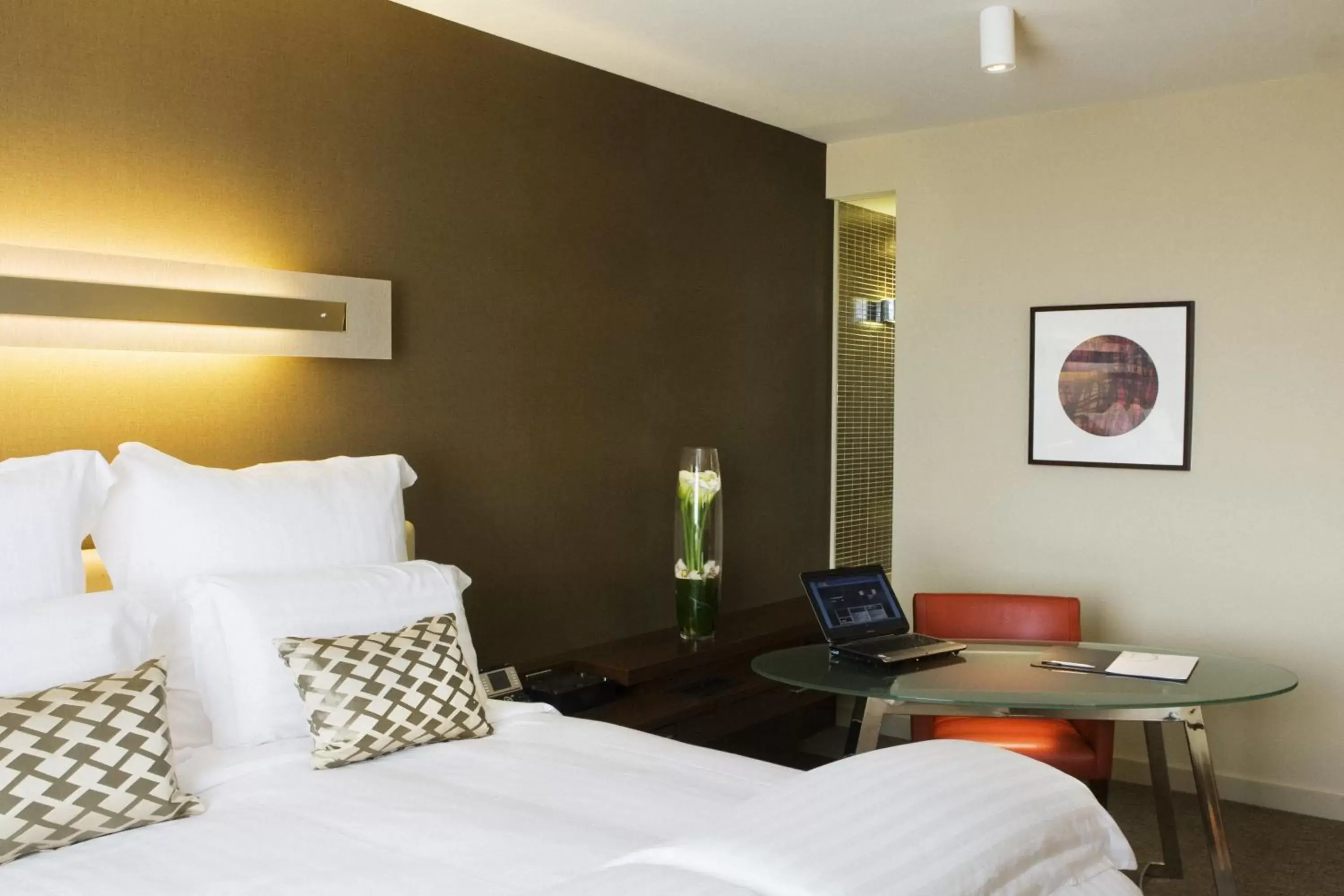 Bedroom, Bed in Pullman at Sydney Olympic Park Hotel