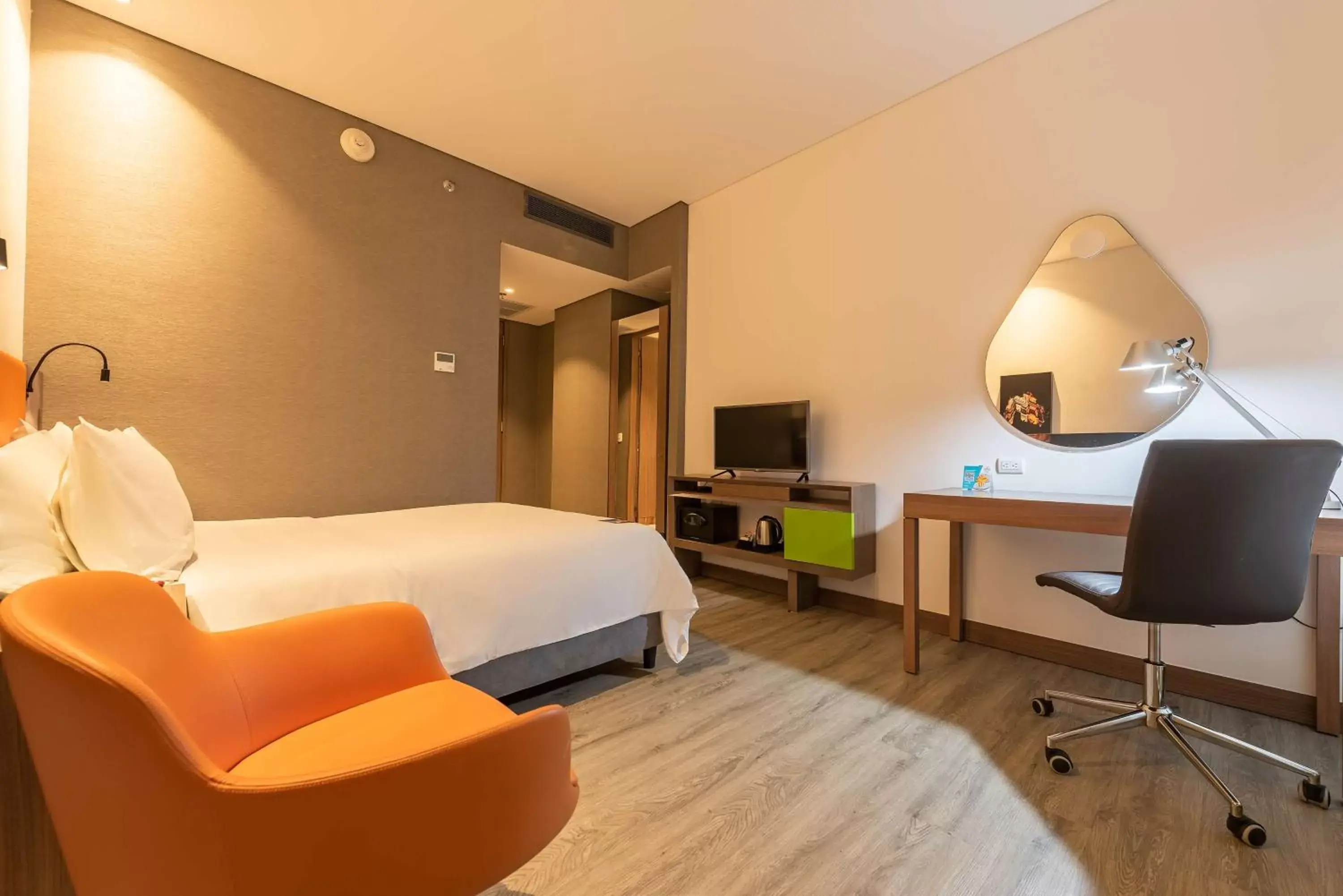 Bedroom, Bed in Hampton by Hilton Cartagena