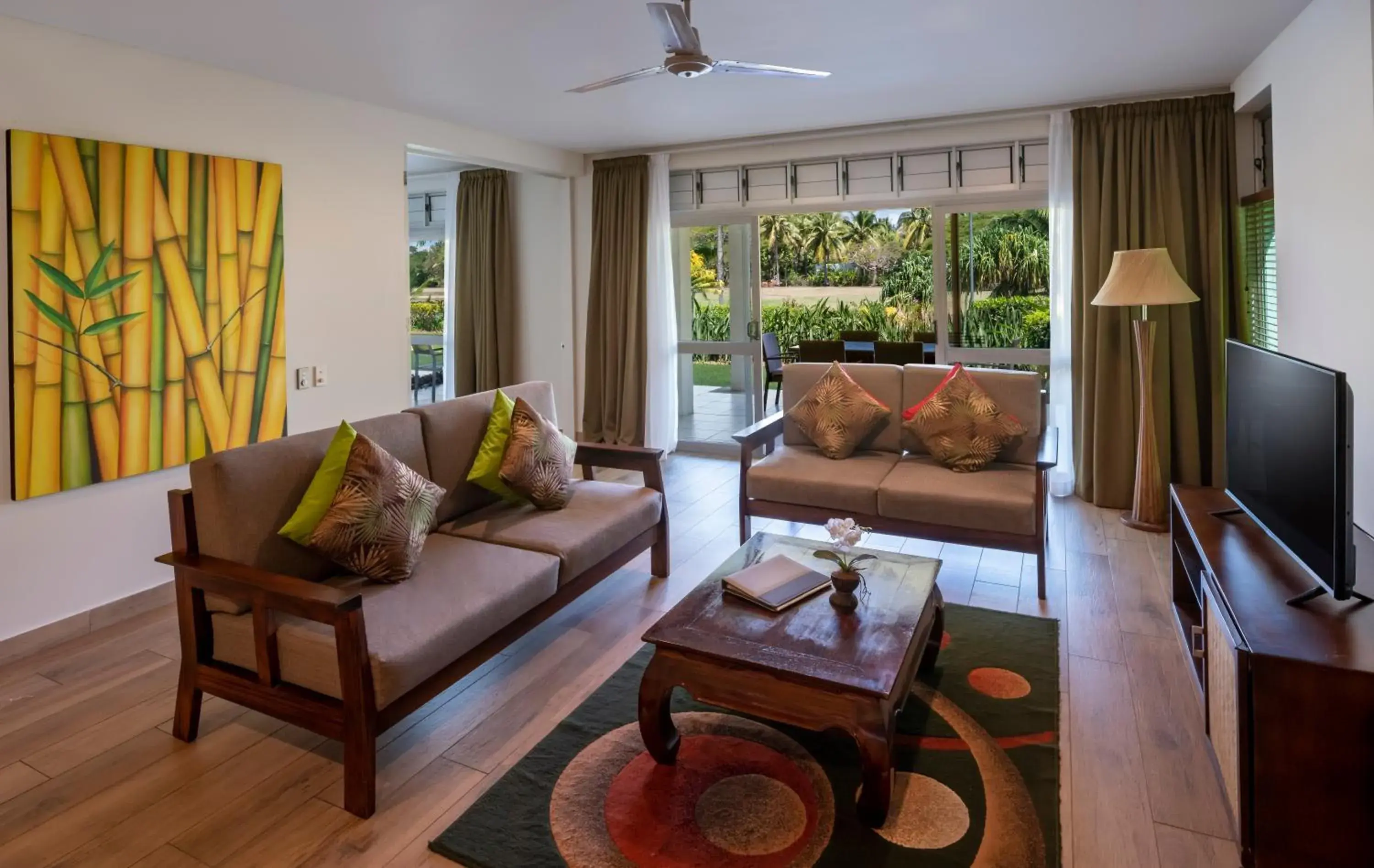 Two-Bedroom Deluxe Apartment in The Terraces Apartments Denarau Two-Bedroom Deluxe Apartment in The Terraces Apartments Denarau