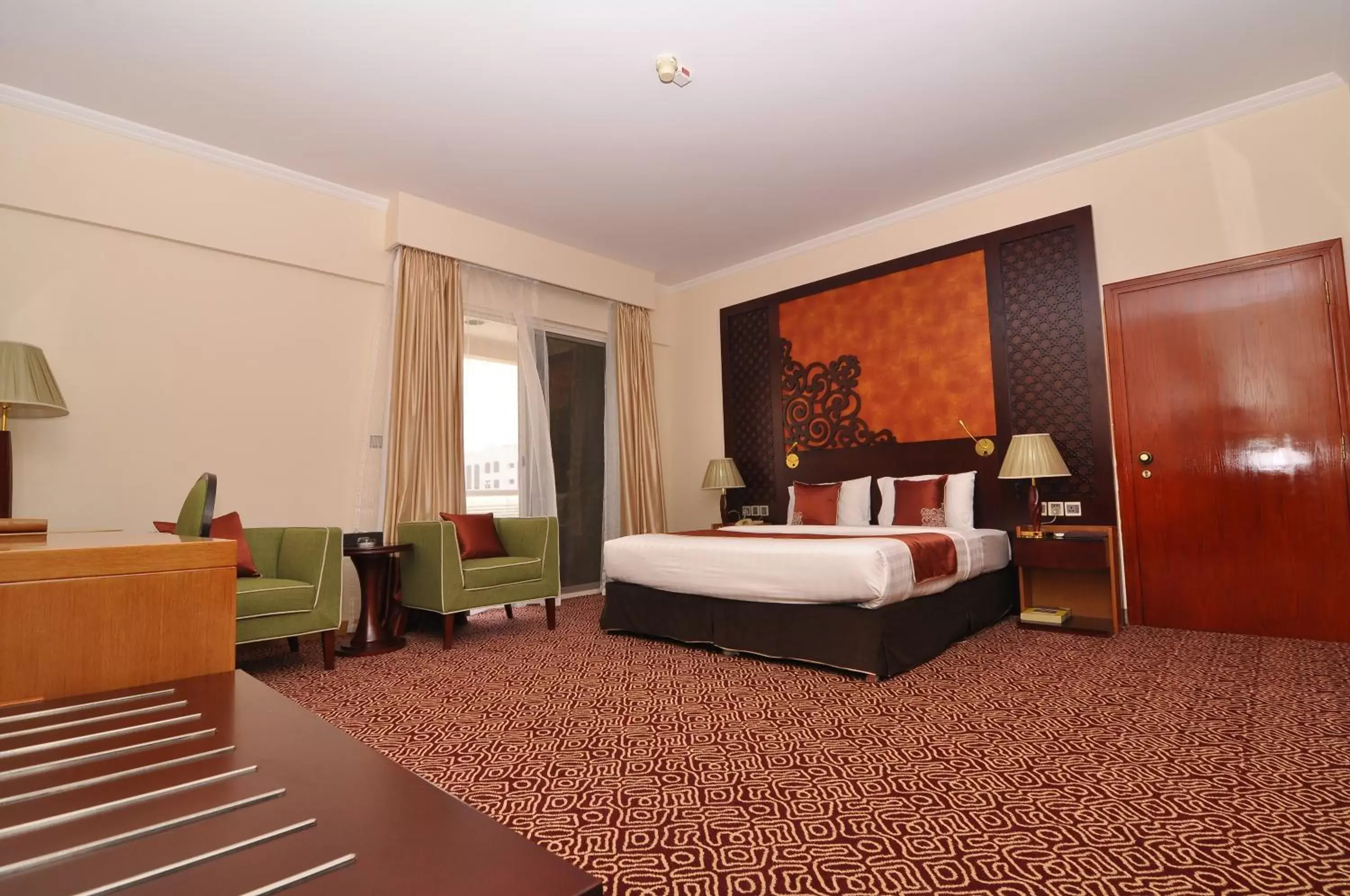 Bedroom in Dubai Grand Hotel by Fortune, Dubai Airport