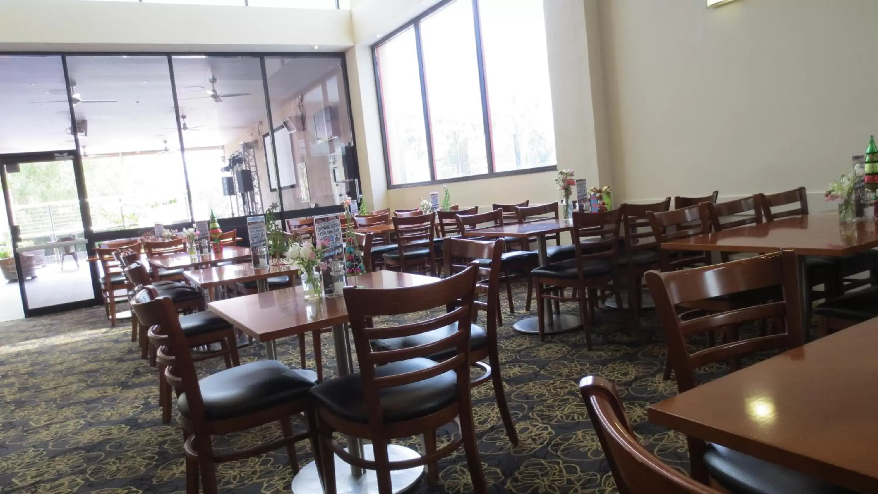 Restaurant/places to eat in Amaroo Hotel Dubbo Restaurant/places to eat in Amaroo Hotel Dubbo