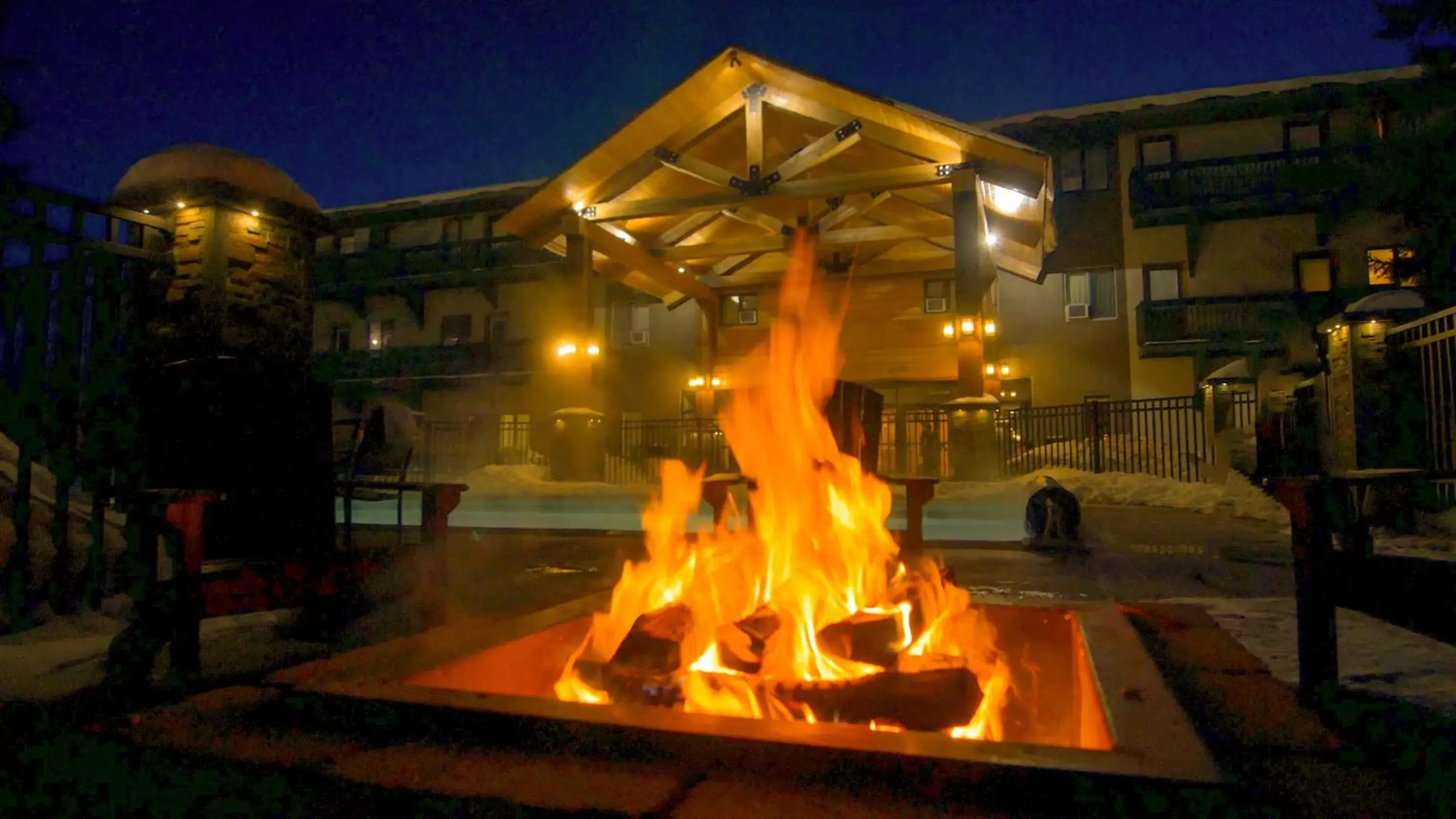 Facade/entrance in Caberfae Peaks Ski & Golf Resort