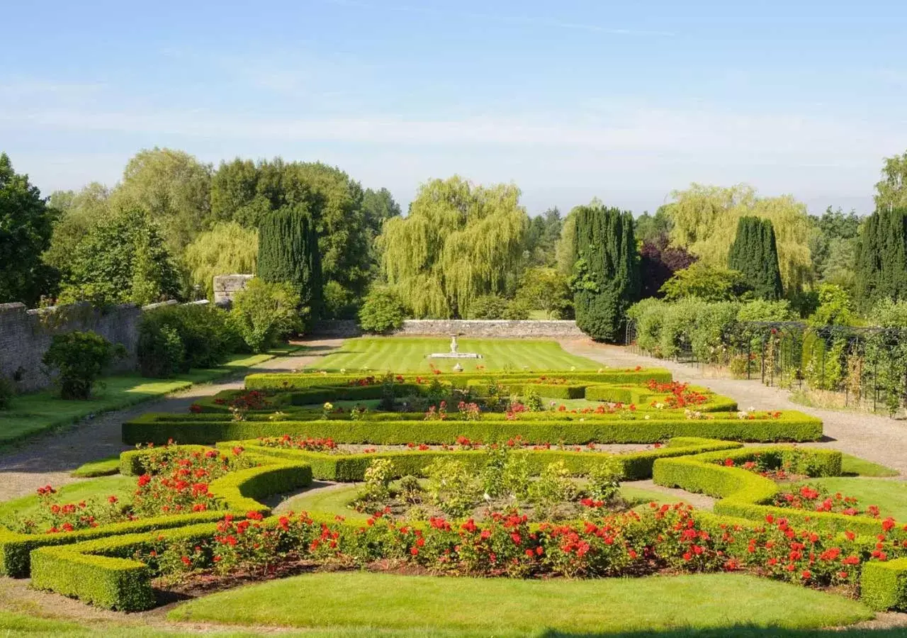 Garden, Bird's-eye View in Kilkea Castle