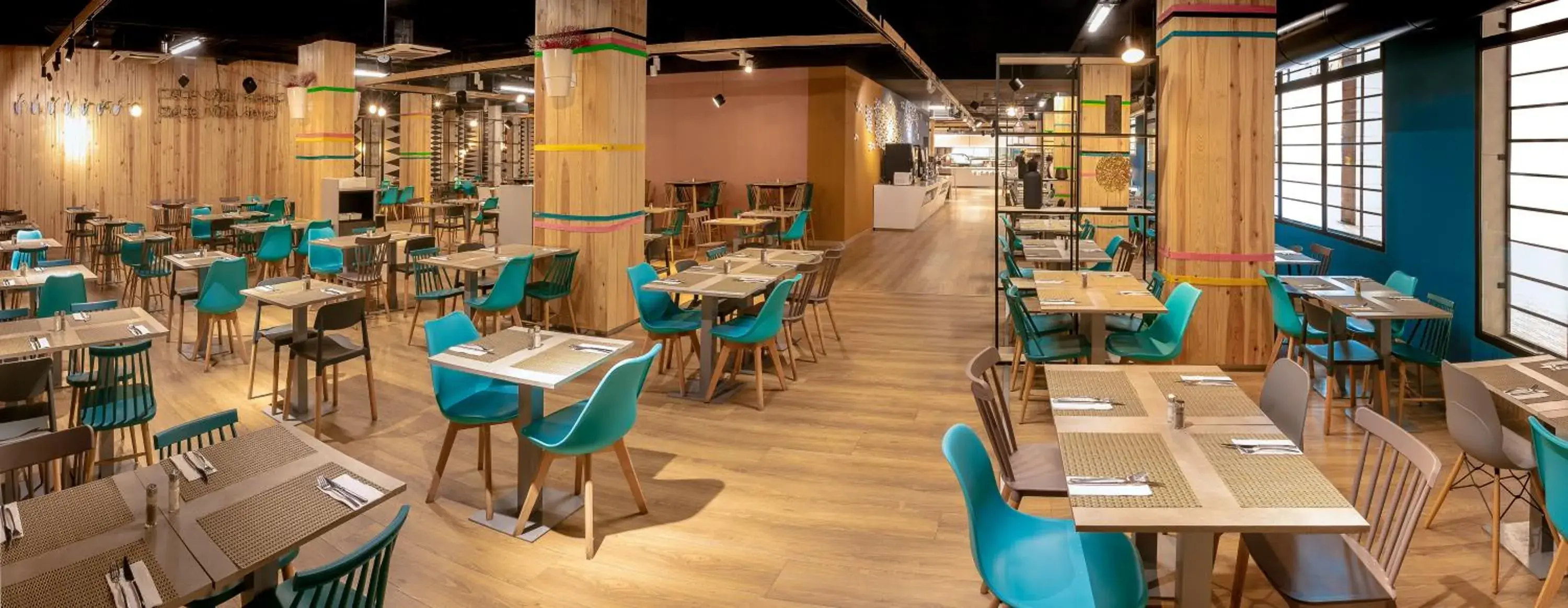 Restaurant/places to eat in Hotel Olympus Restaurant/places to eat in Hotel Olympus