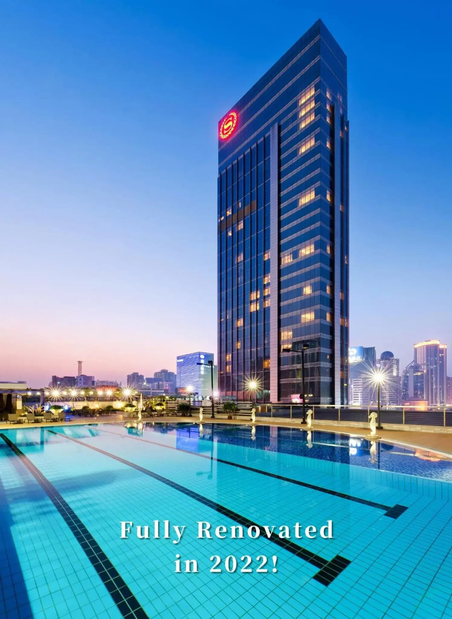 Property building, Swimming Pool in Sheraton Guangzhou Hotel