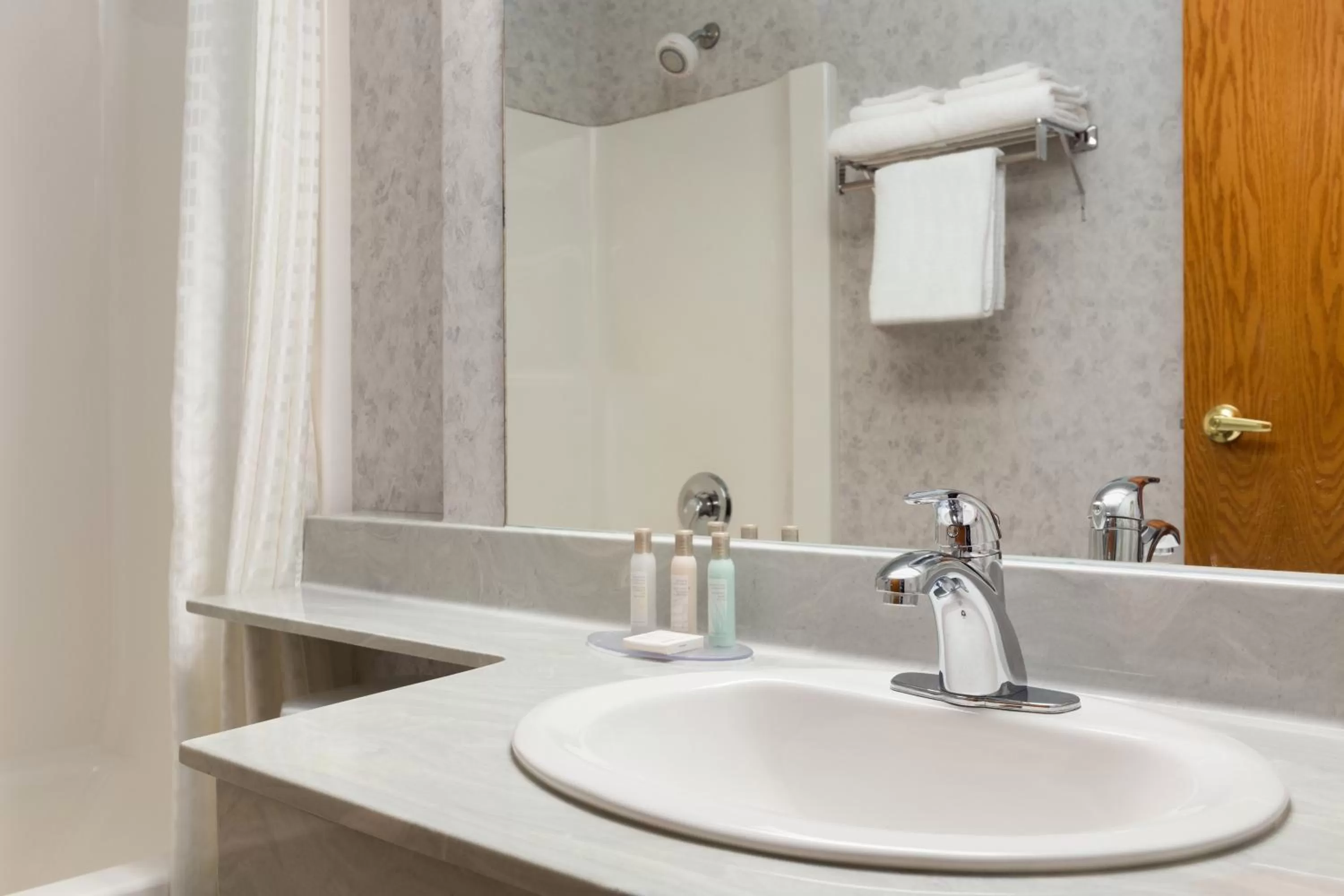 Bathroom in Travelodge by Wyndham Lloydminster