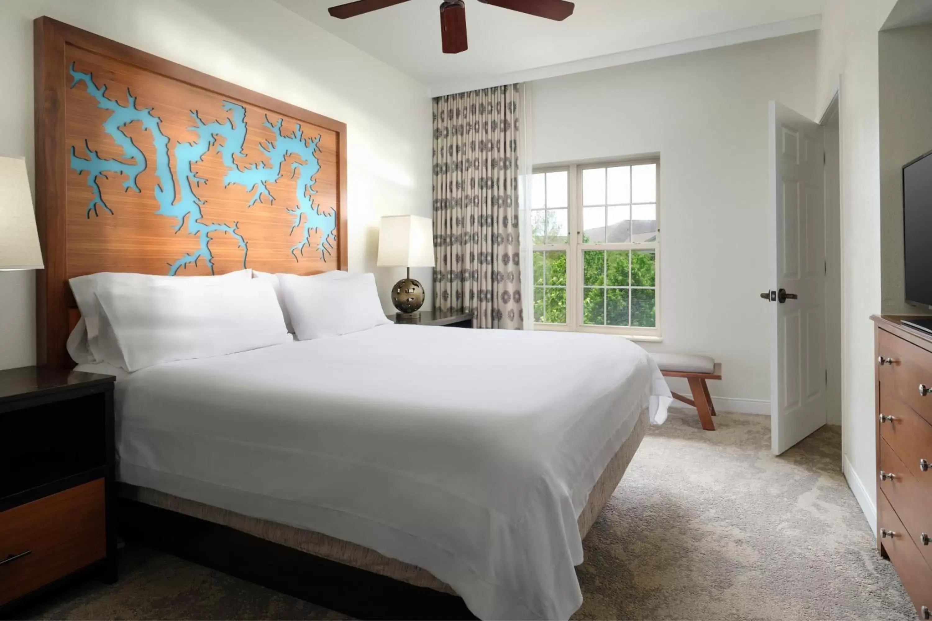 Bedroom, Bed in Marriott's Willow Ridge Lodge