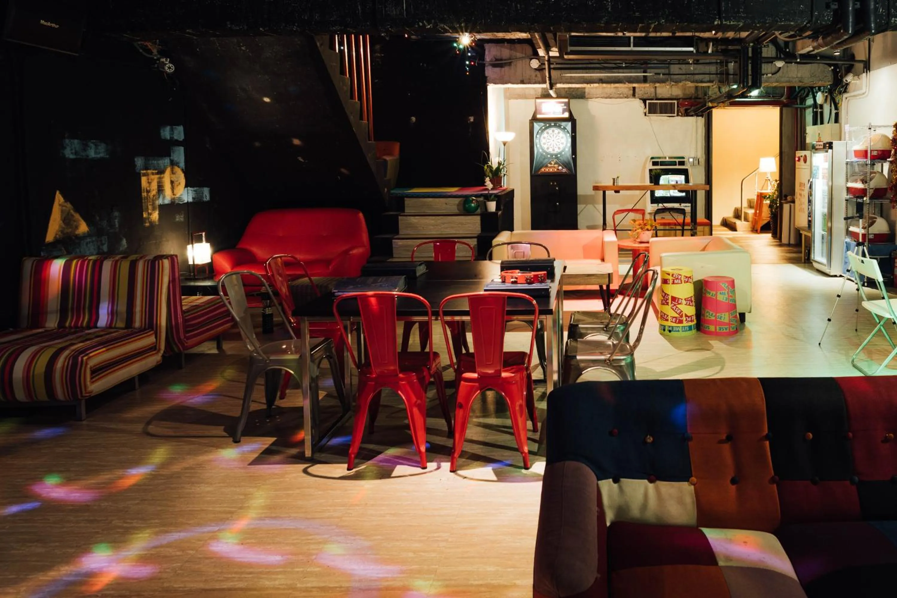 Darts in Uno Backpackers Inn