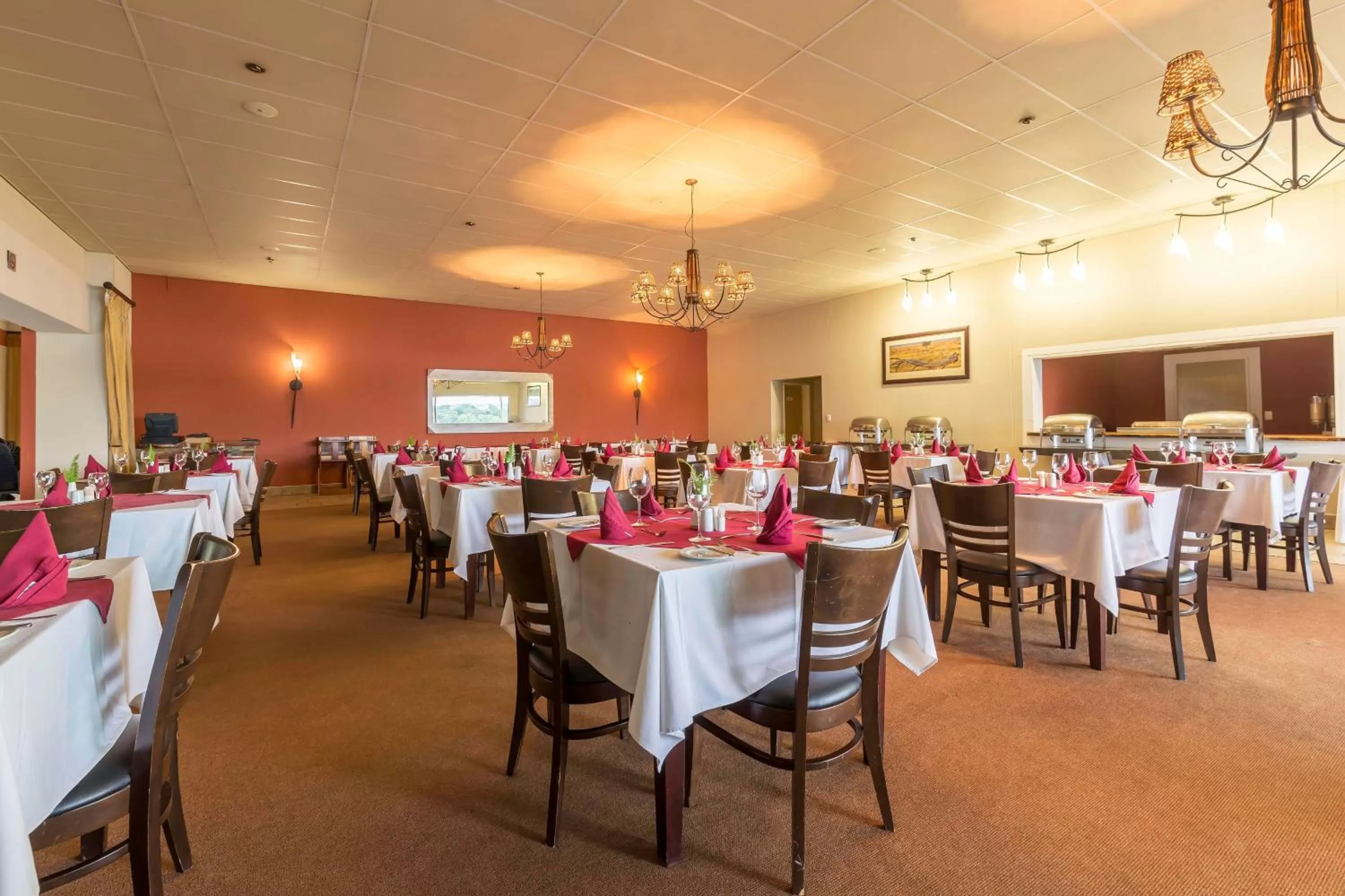 Restaurant/places to eat in Protea Hotel by Marriott Zambezi River Lodge