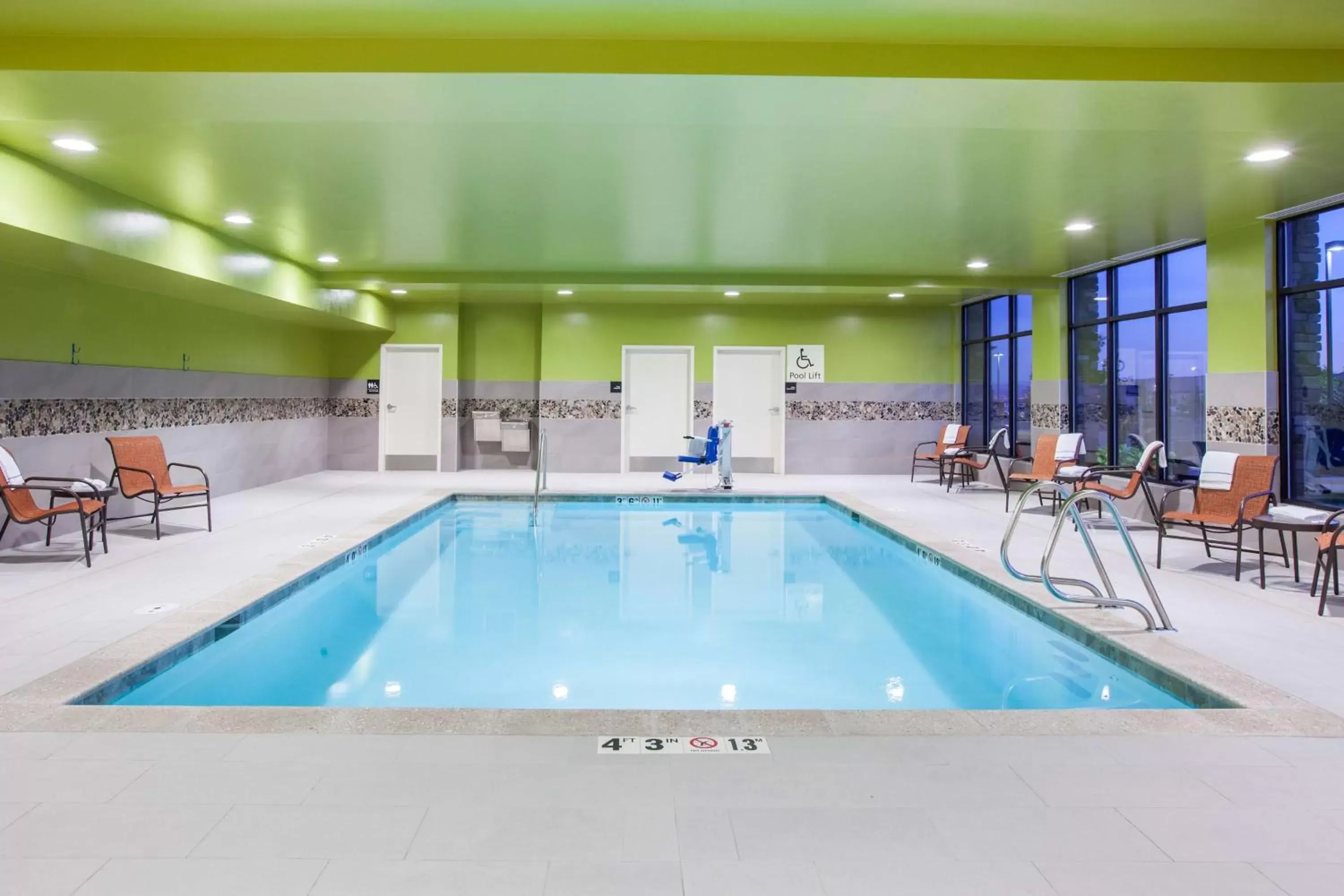 Pool view, Swimming Pool in Hampton Inn & Suites Pasco/Tri-Cities, WA