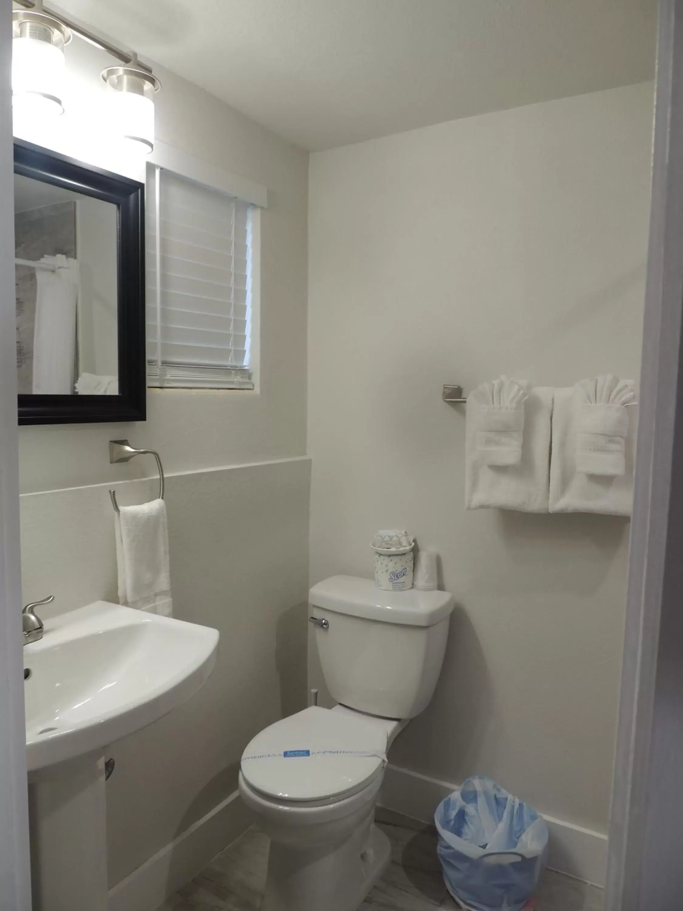 Bathroom in Sands of Islamorada