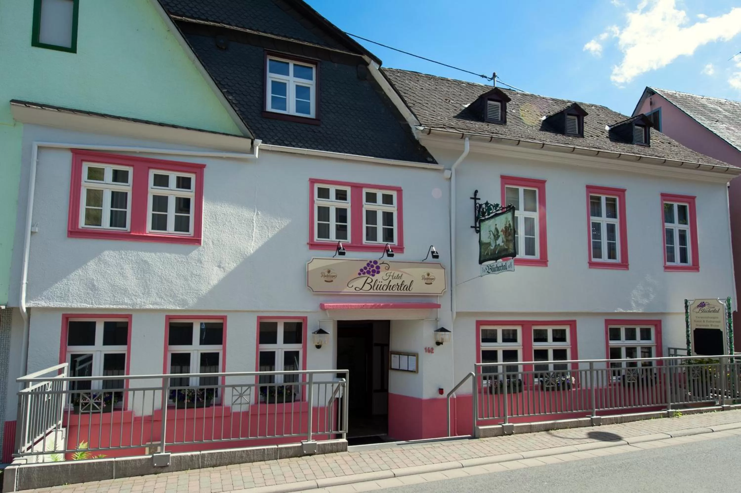 Facade/entrance in Hotel Blüchertal