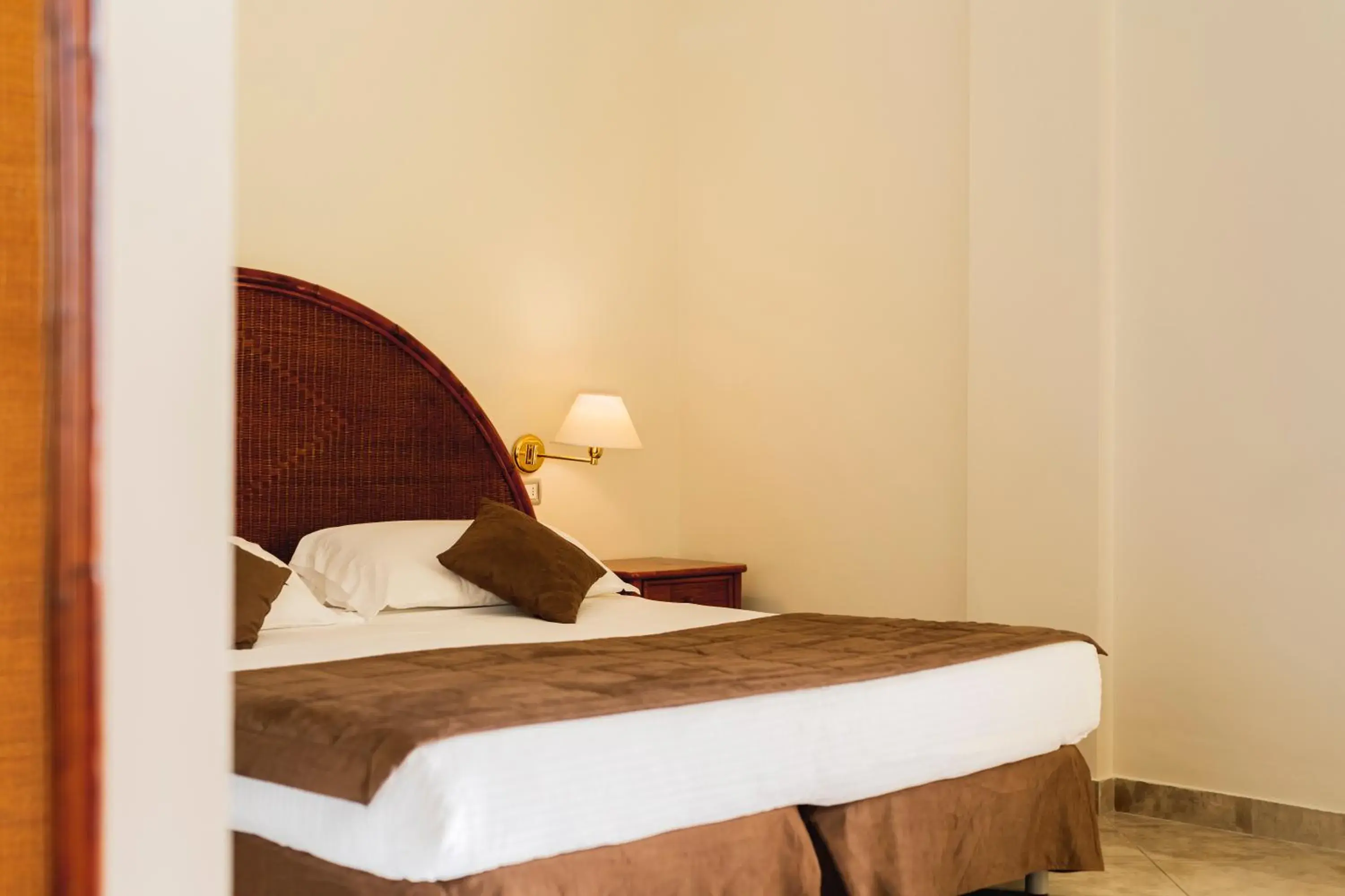 Bed in Hotel Ara Solis