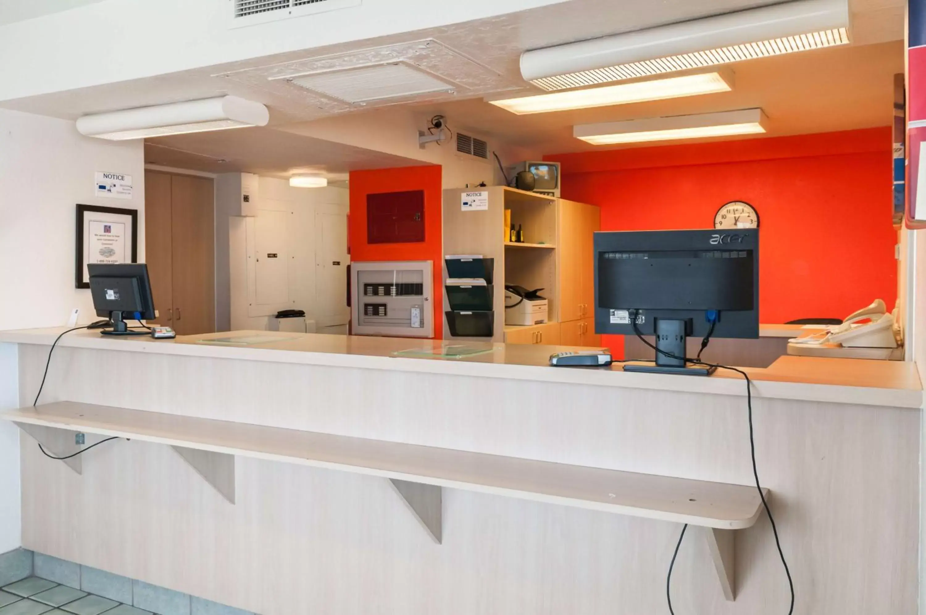 Lobby or reception in Motel 6-Green River, UT Lobby or reception in Motel 6-Green River, UT