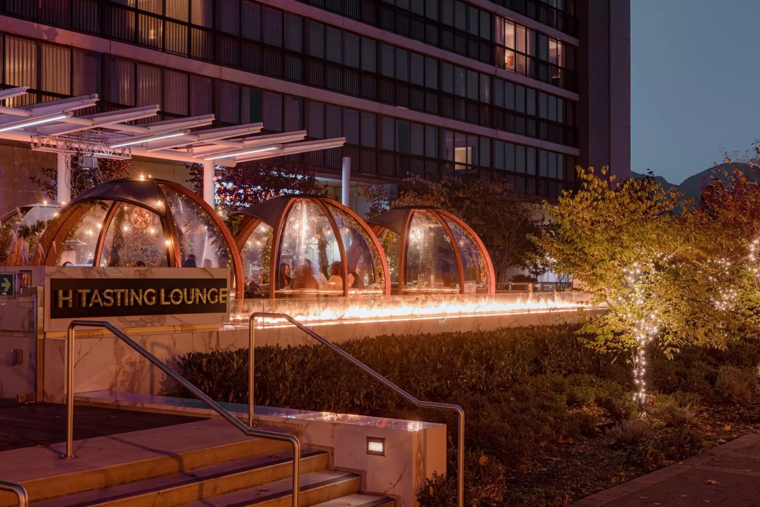 Property building in The Westin Bayshore, Vancouver