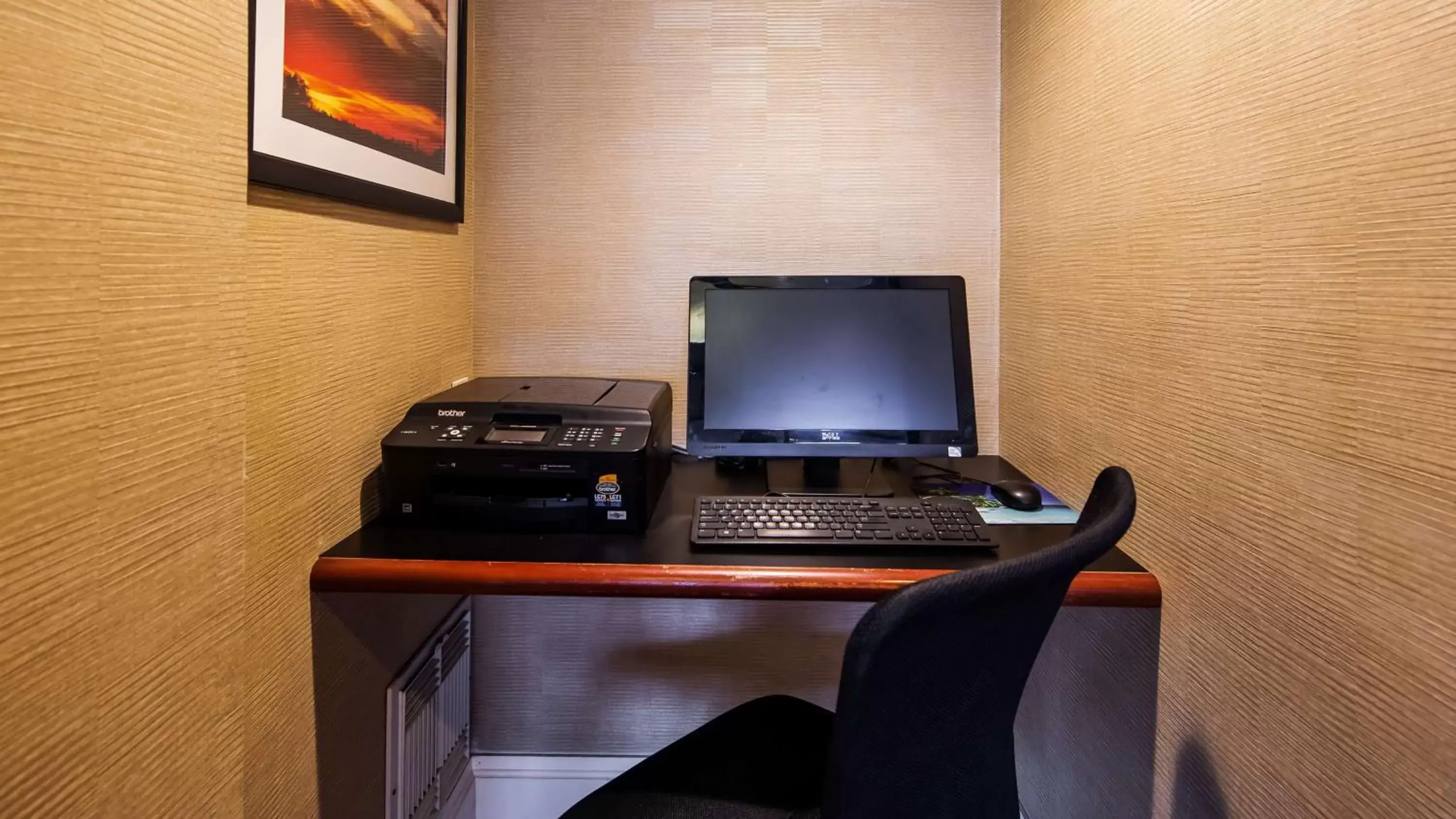 On site, Business Area/Conference Room in Best Western Queens Gold Coast