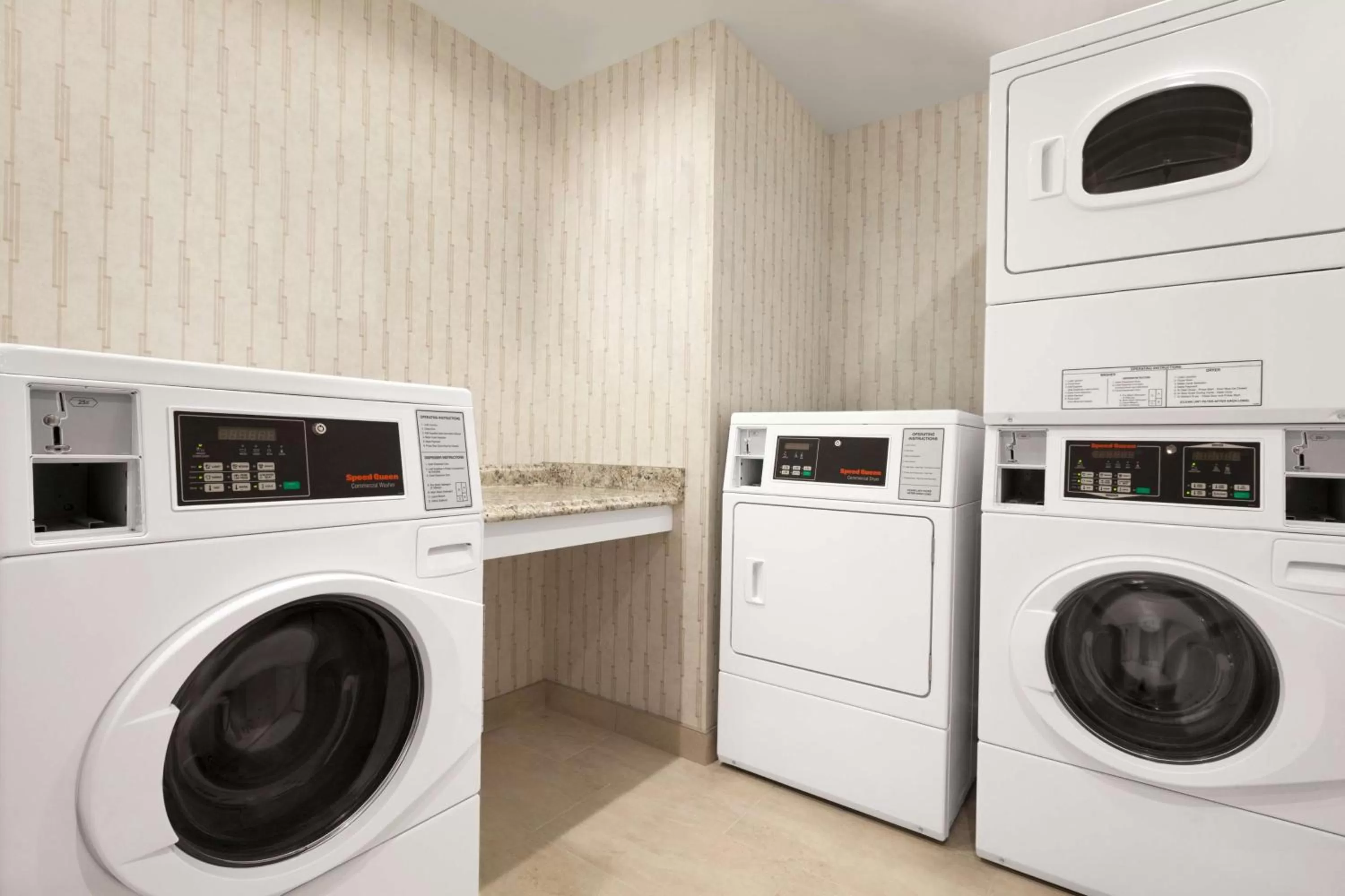 Property building in Homewood Suites By Hilton Arlington Rosslyn Key Bridge