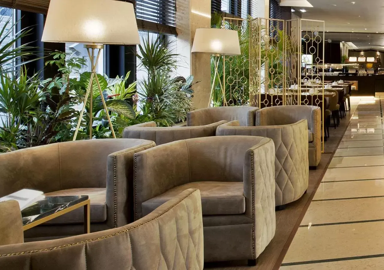 Lobby or reception, Lounge/Bar in TURIM Marques Hotel