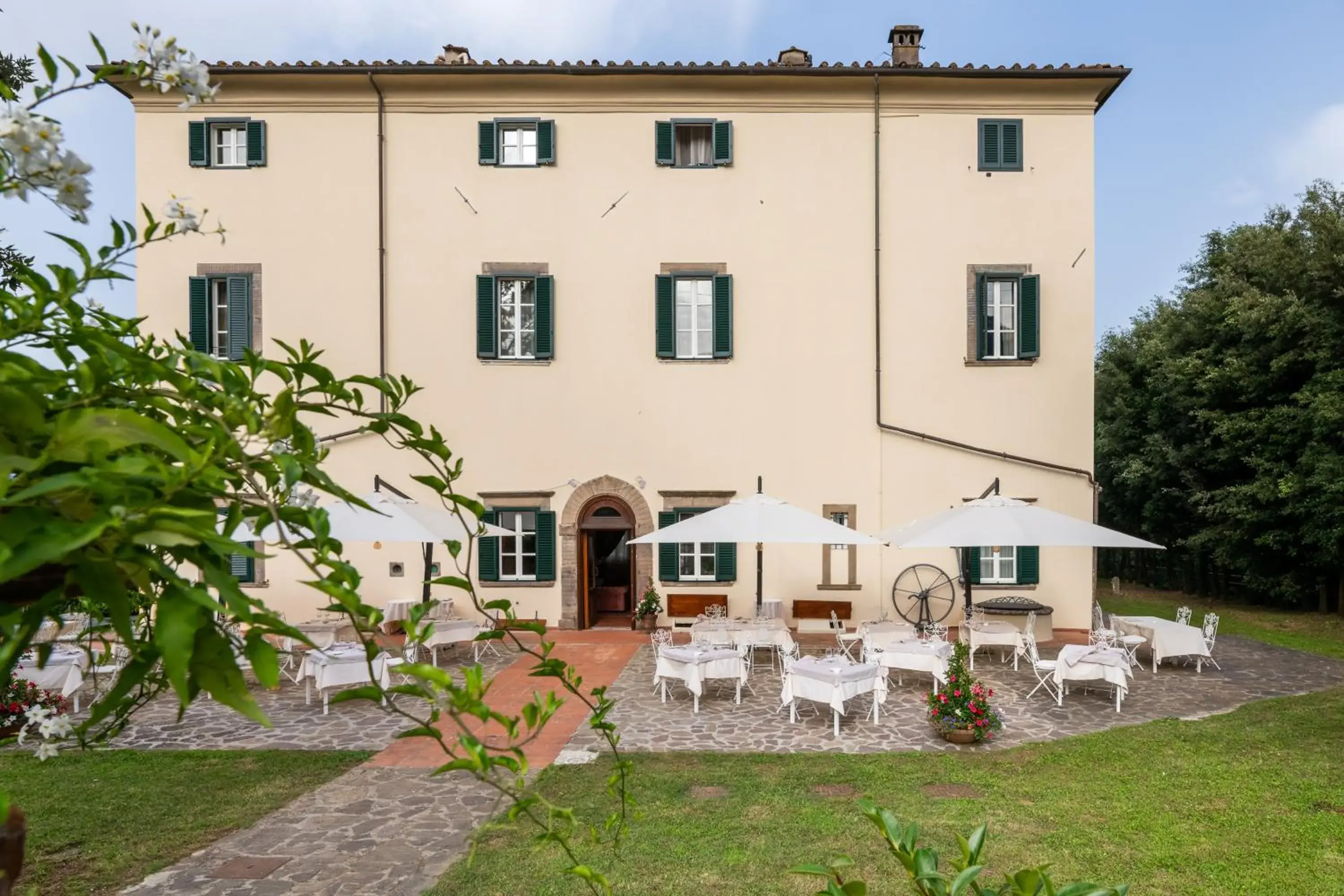 Balcony/Terrace, Property Building in Hotel Villa San Michele