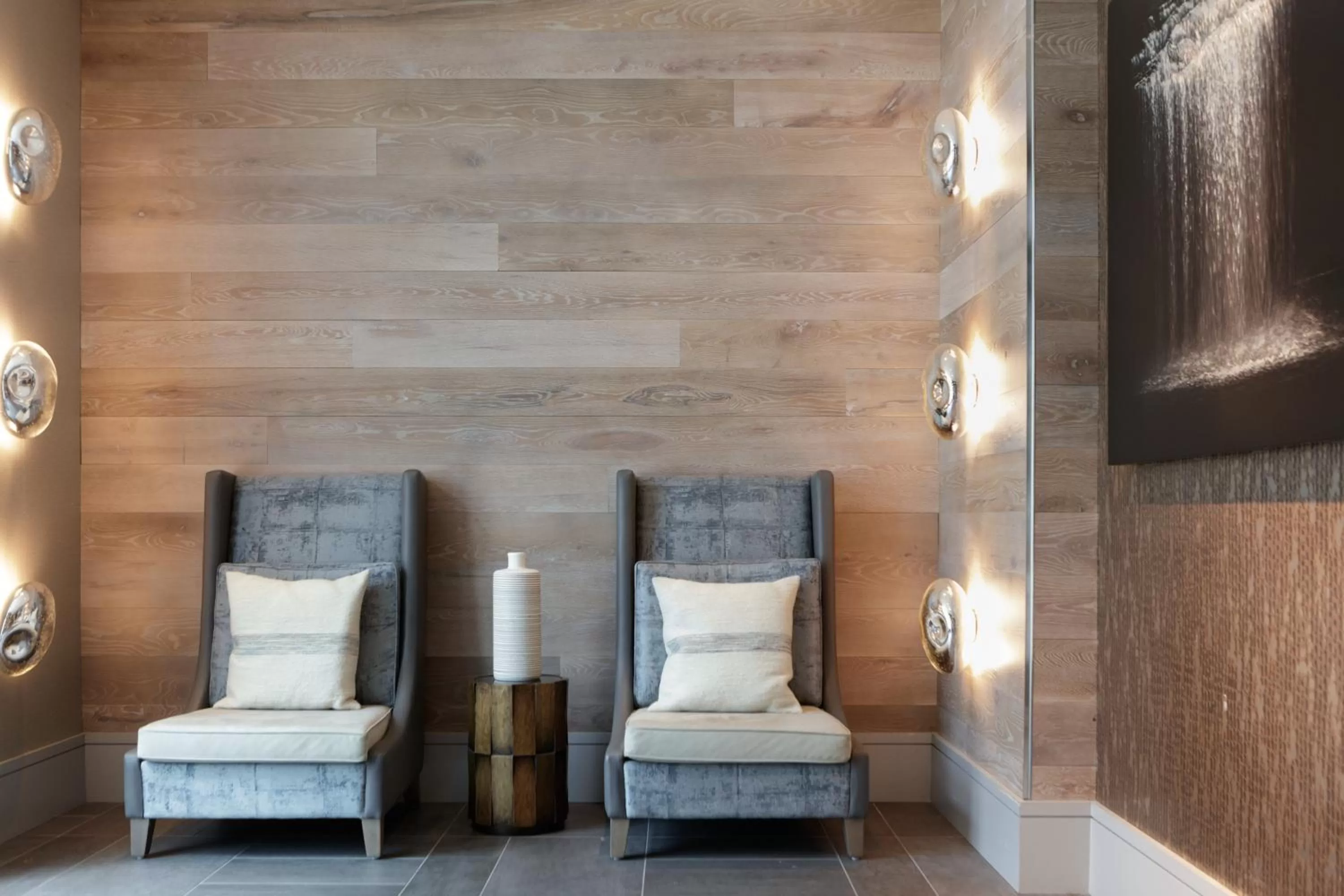 Property building in Kimpton Hotel Arras by IHG