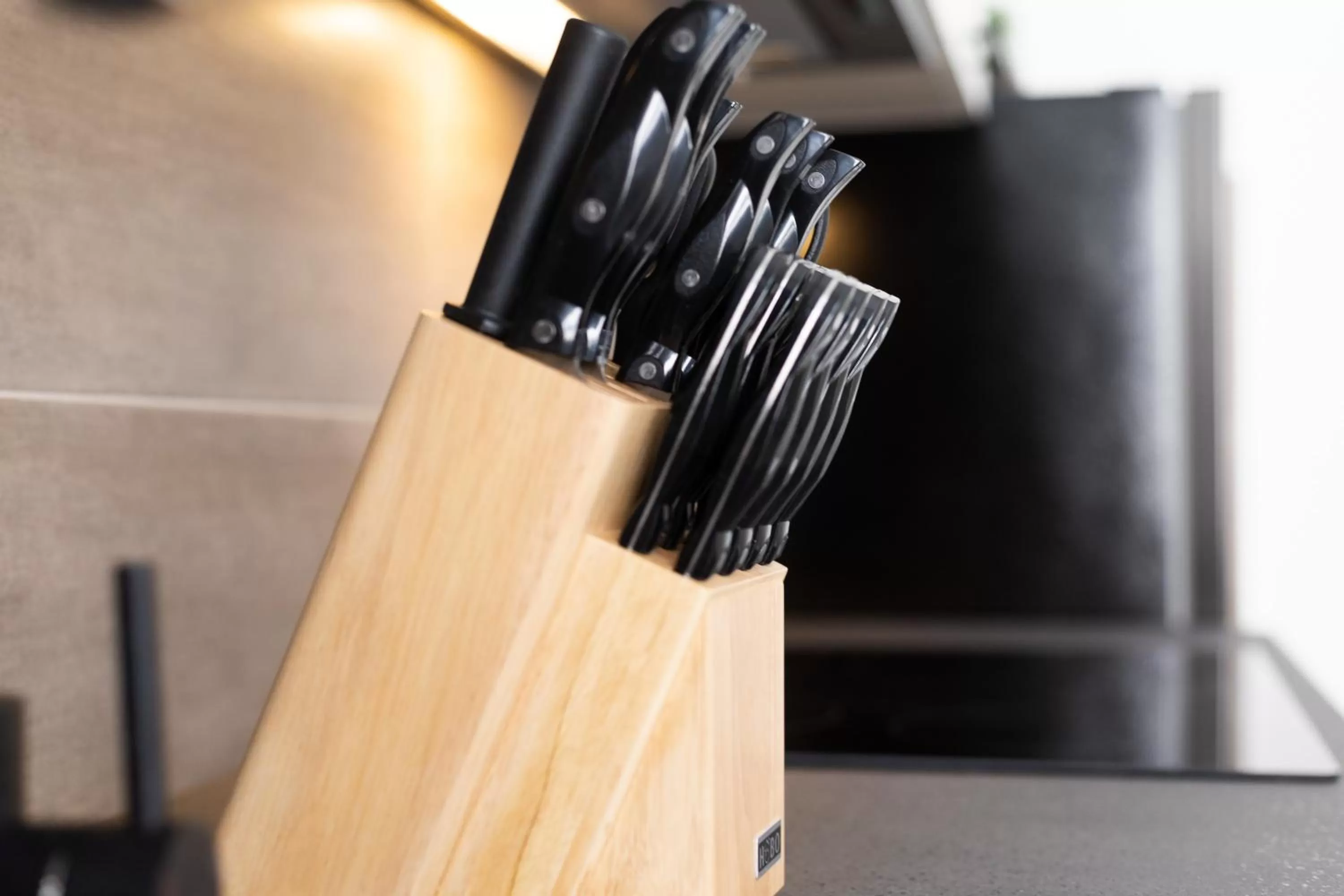 Kitchen or kitchenette in Apartments am Neuen Theater - Altstadt - Zentral - Küche - Wifi - Powered by Ko-Living