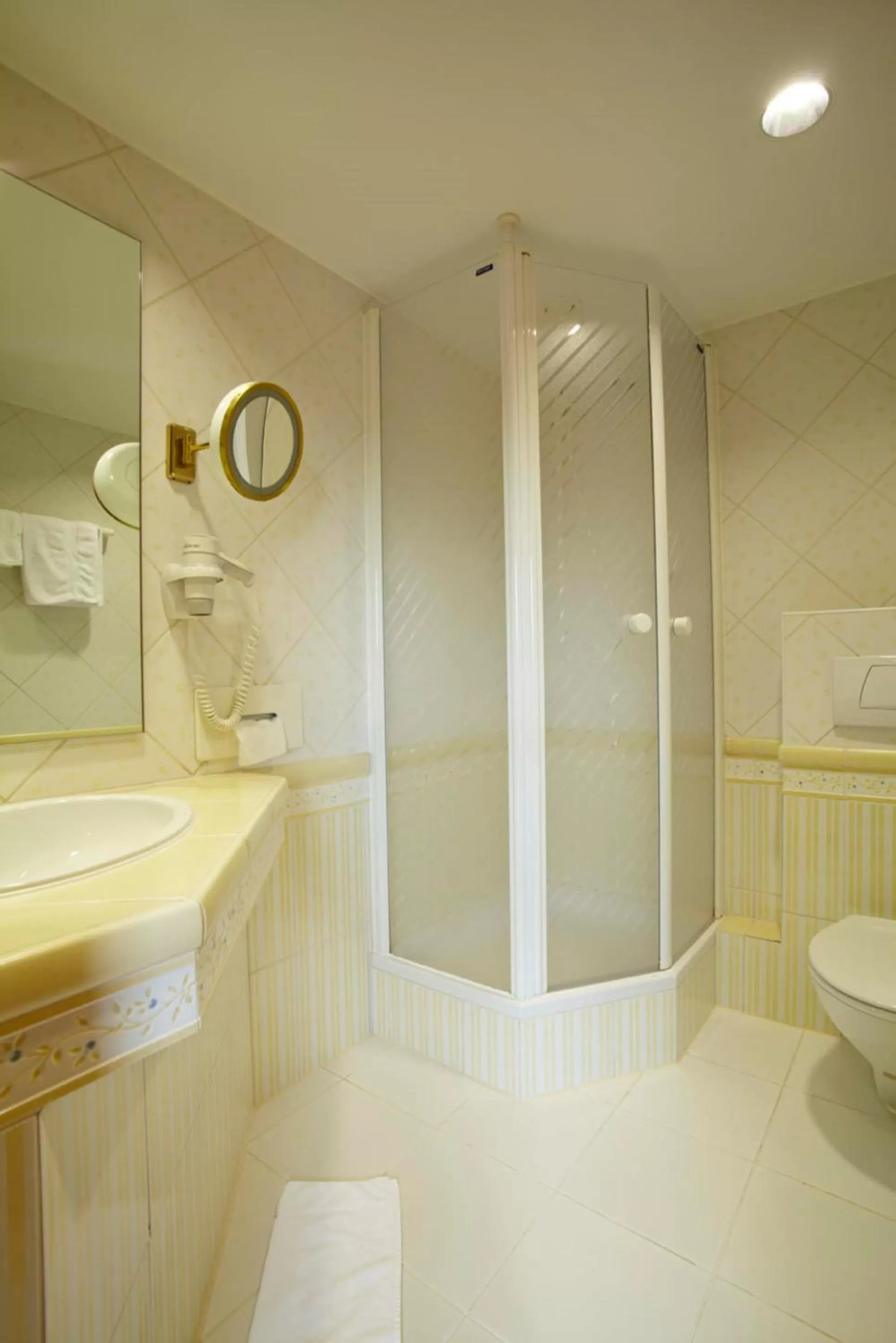 Shower in Landgasthof Hotel Hirsch