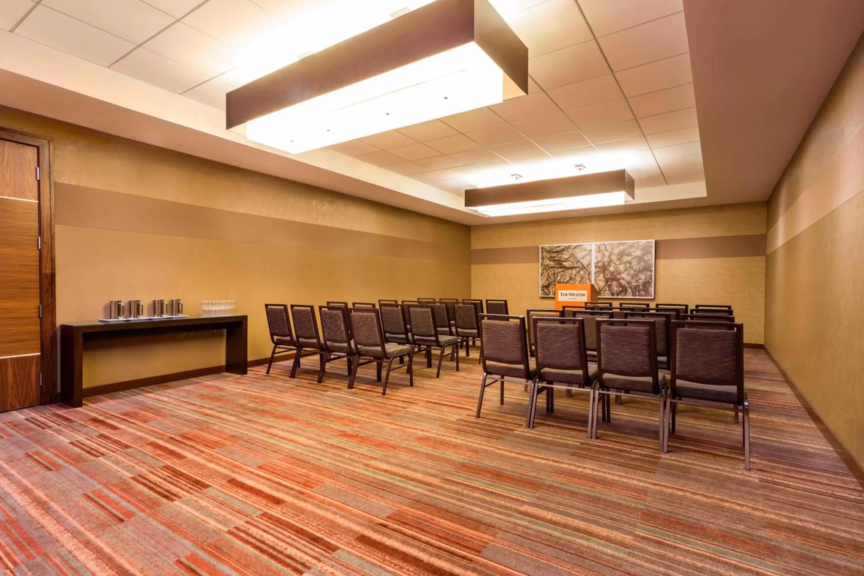 Meeting/conference room in The Westin Ottawa