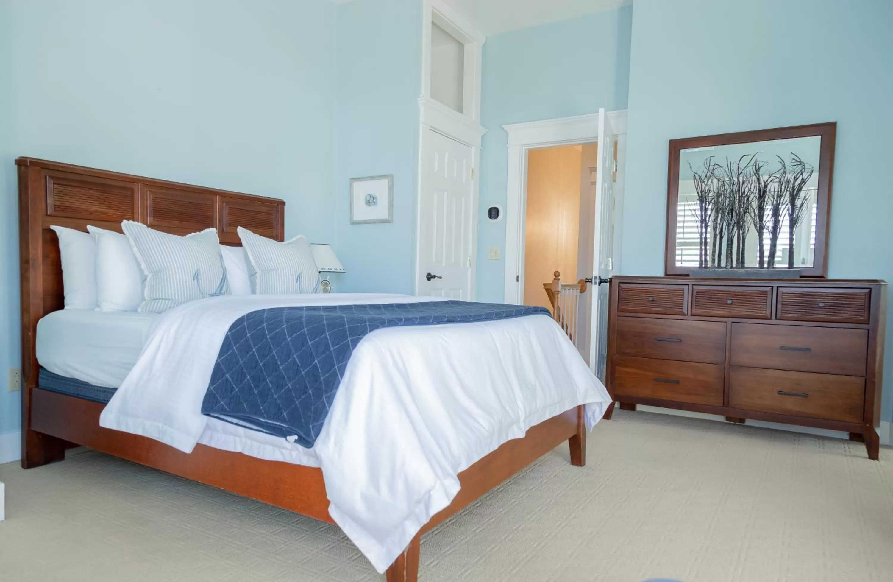 Bed in Sheepscot Harbour Village Resort
