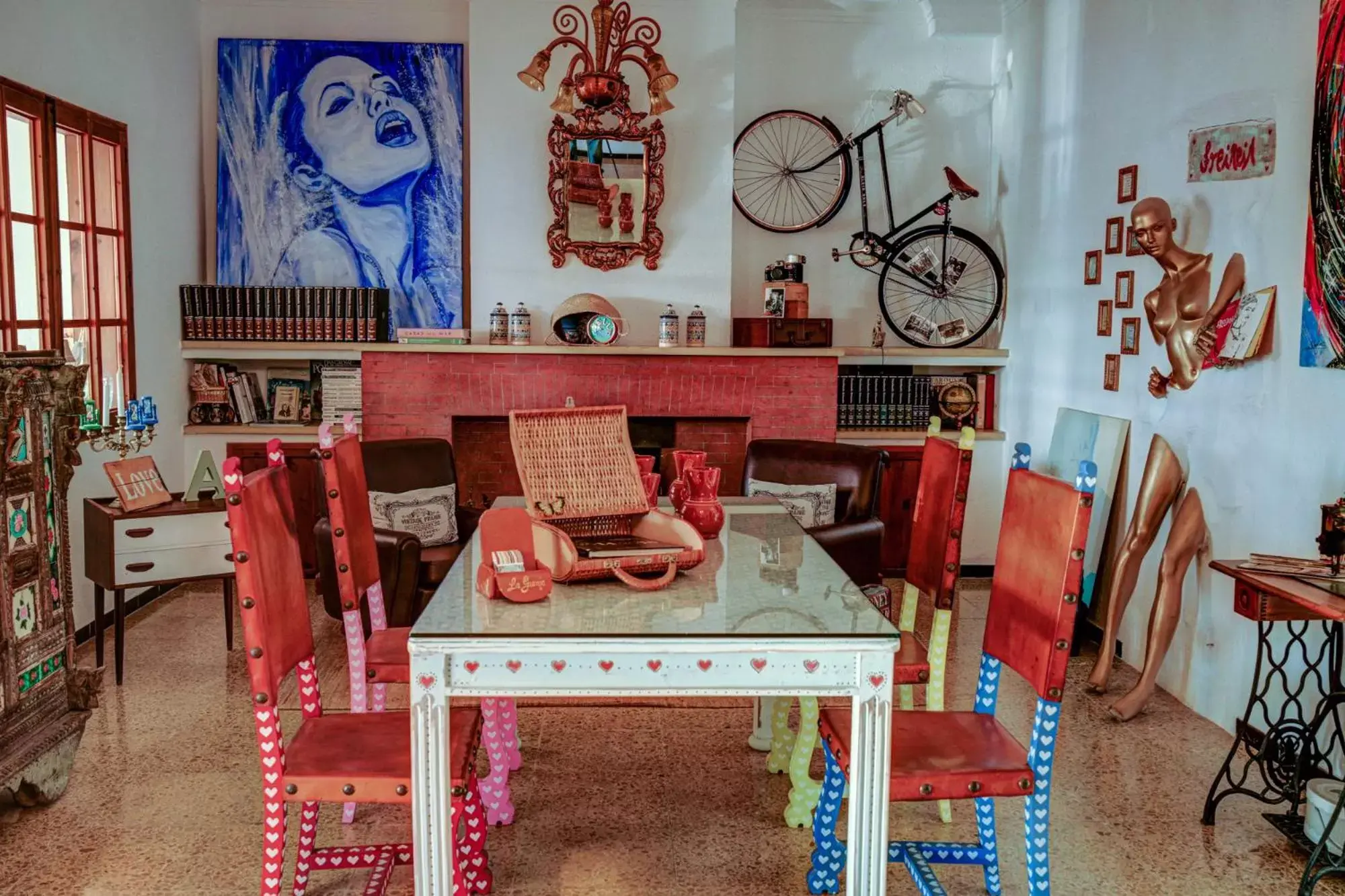 Restaurant/places to eat in Bella Colina I Vintage Hotel 1953 Restaurant/places to eat in Bella Colina I Vintage Hotel 1953