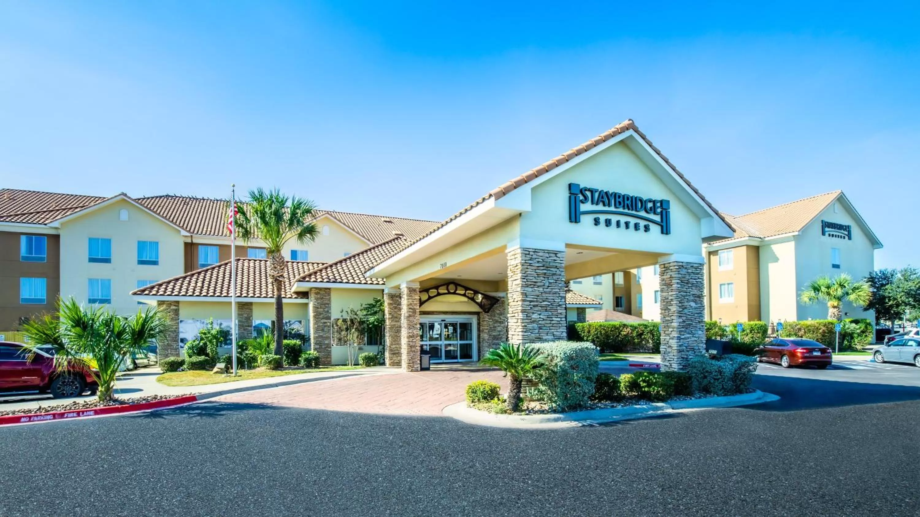 Property building in Staybridge Suites Laredo by IHG