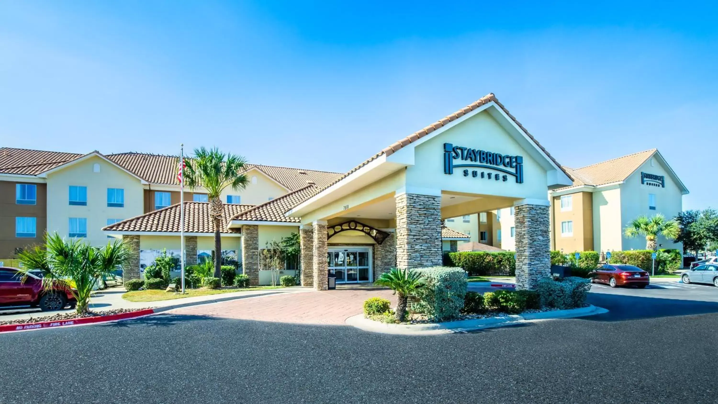 Property building in Staybridge Suites Laredo by IHG Property building in Staybridge Suites Laredo by IHG