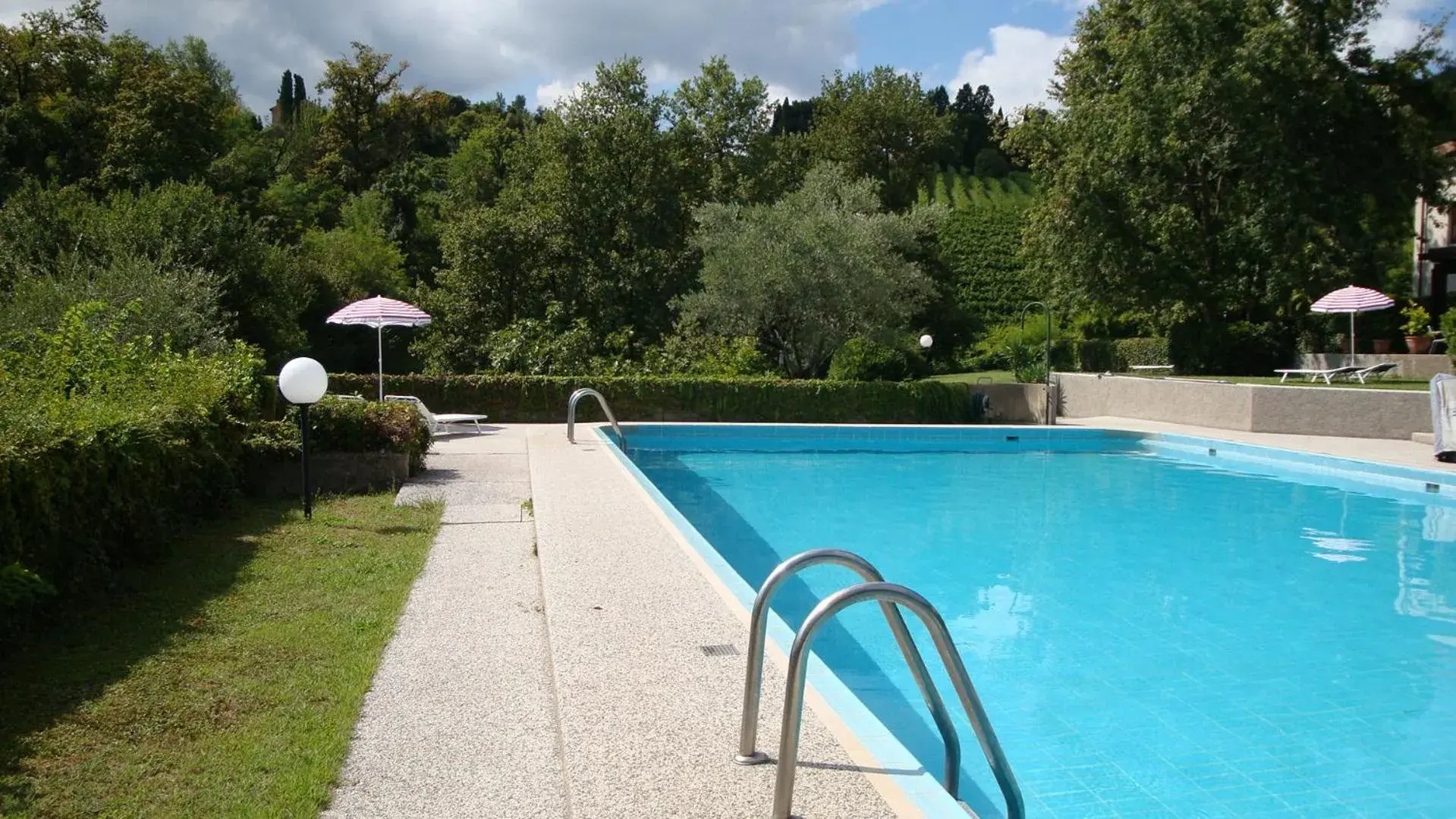 Natural landscape, Swimming Pool in Sporting Hotel Ragno D'oro