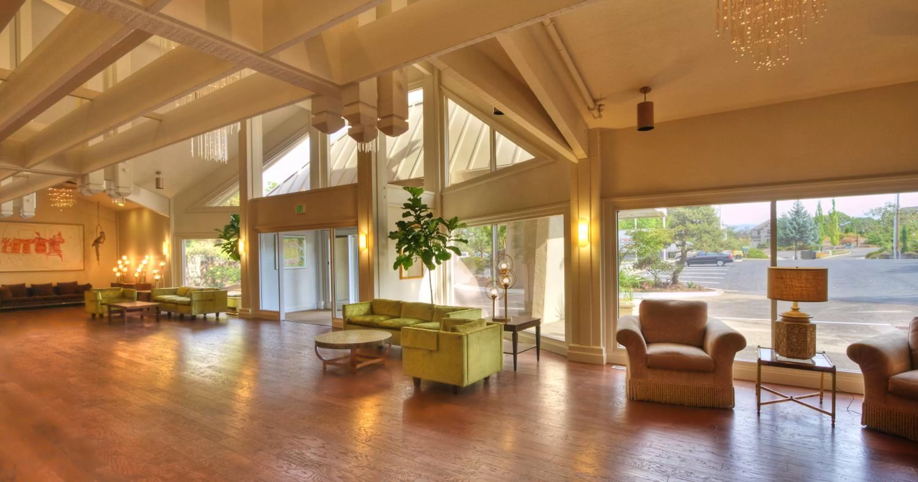 Lobby or reception in Ashland Hills Hotel & Suites