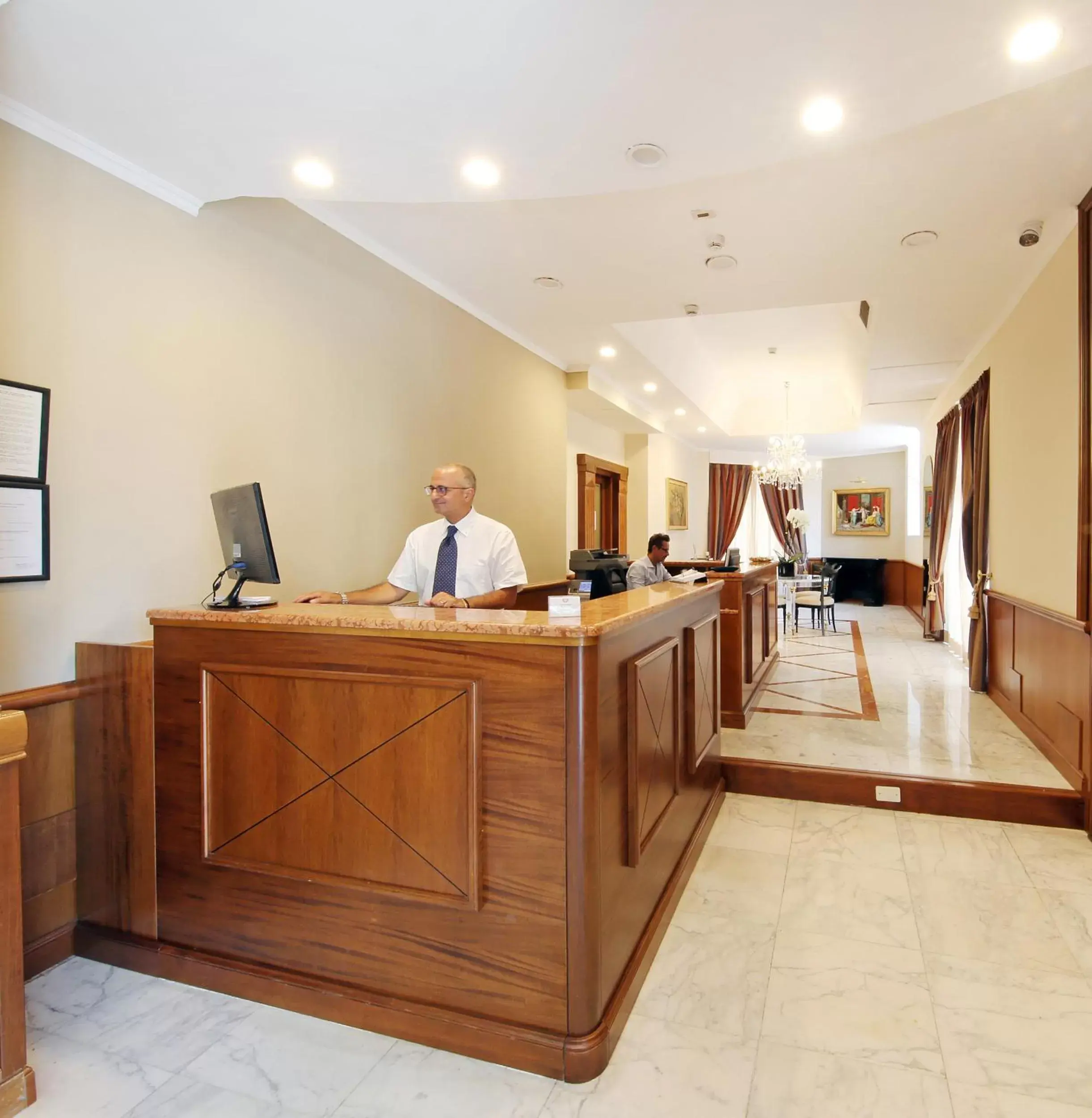 Staff, Lobby/Reception in Hotel Traiano