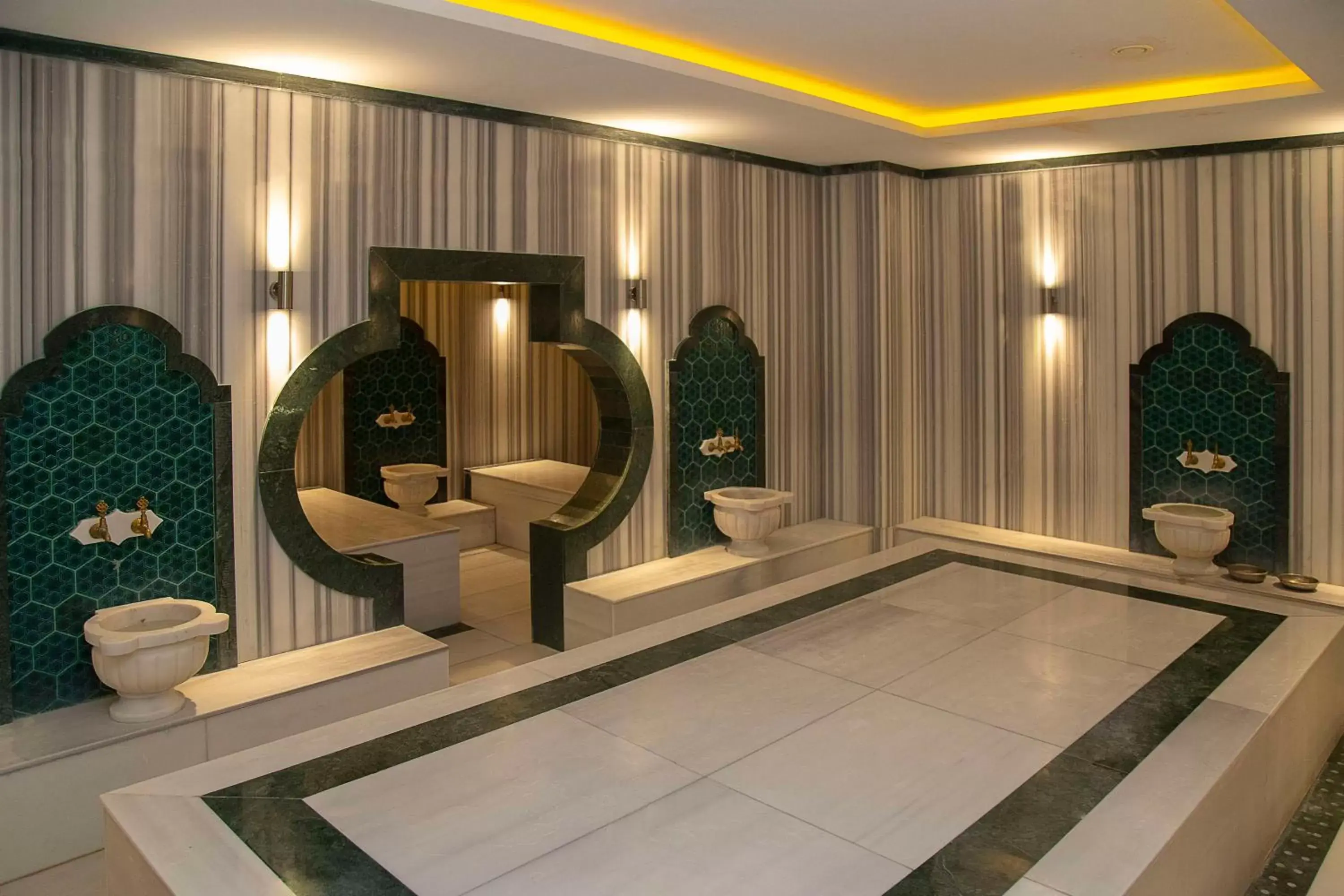 Spa and wellness centre/facilities in DoubleTree By Hilton Antalya-Kemer