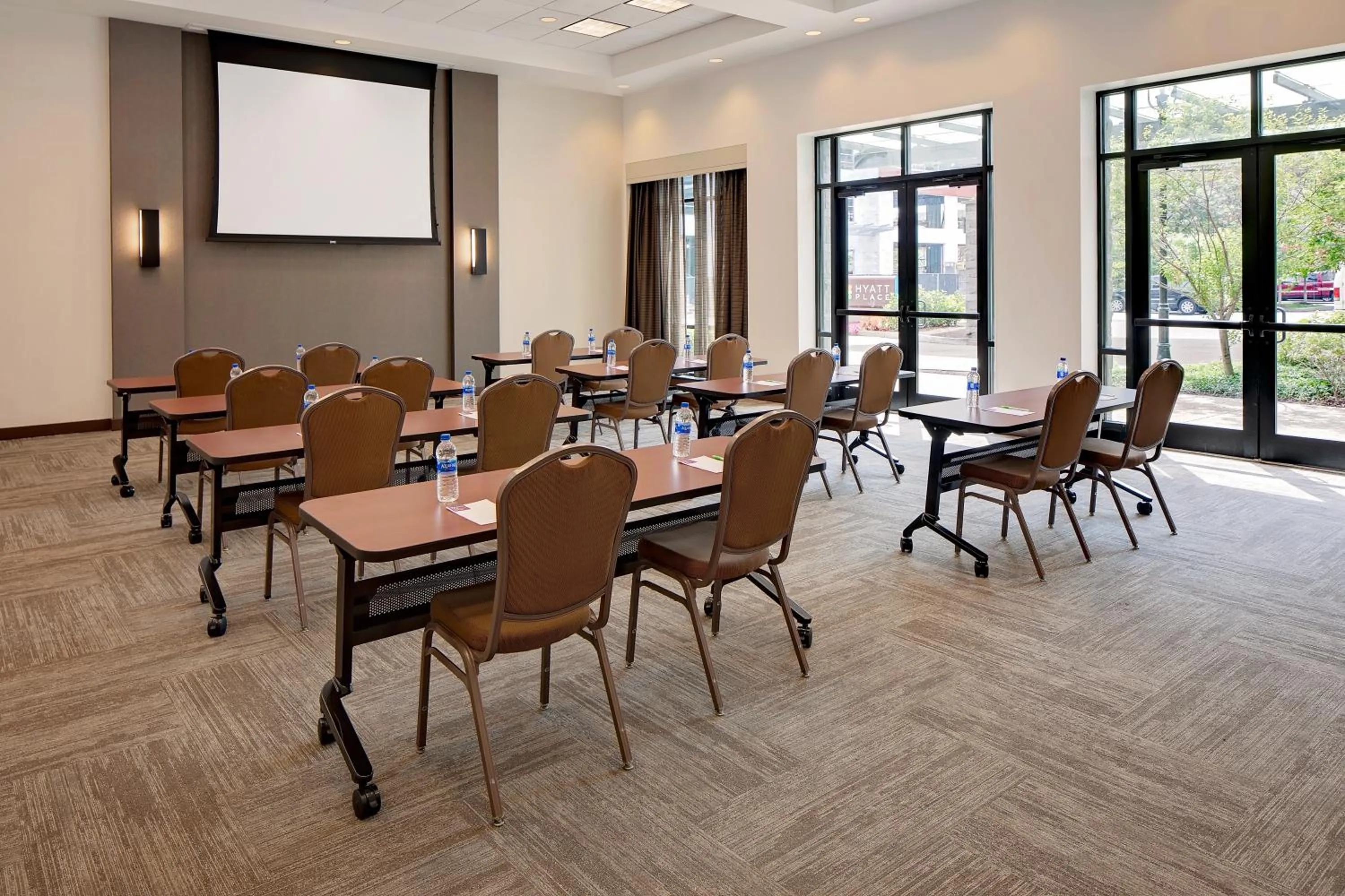 Meeting/conference room in Hyatt Place Pittsburgh North Shore