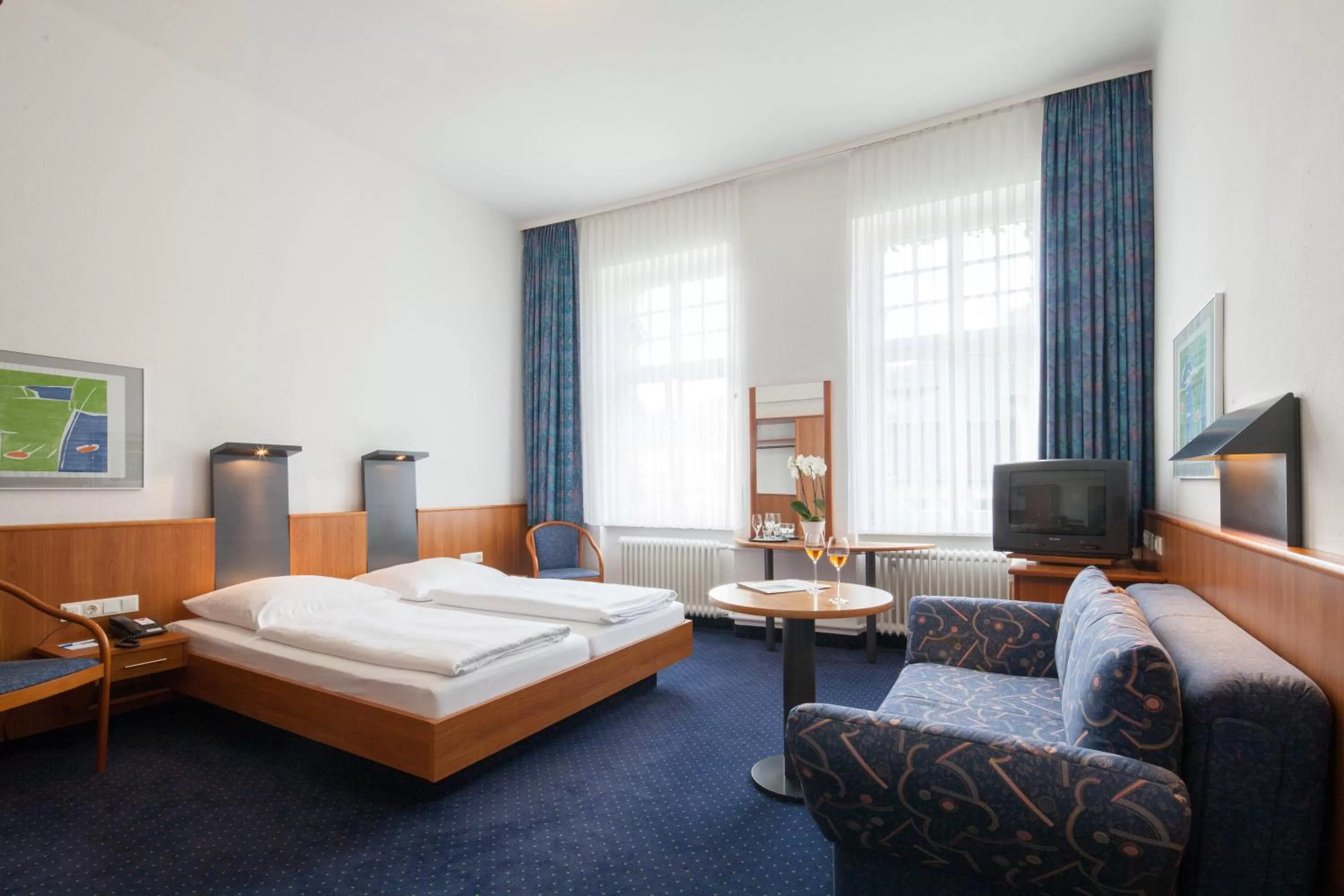 Photo of the whole room, Bed in Hotel Der Achtermann